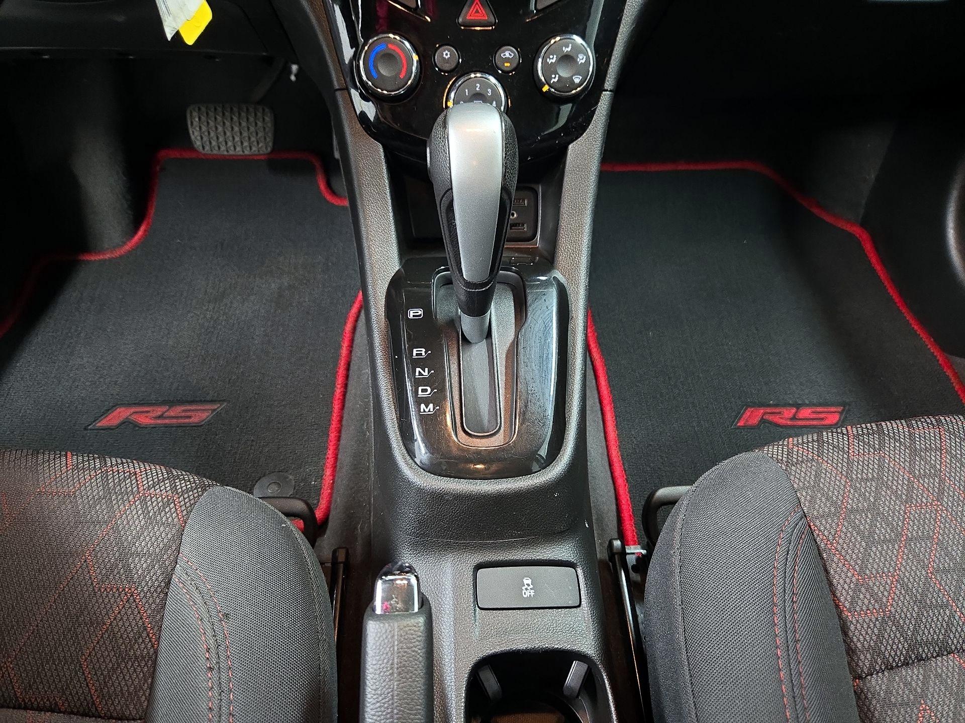 Thumbnail: 2017 Chevrolet Sonic - 17