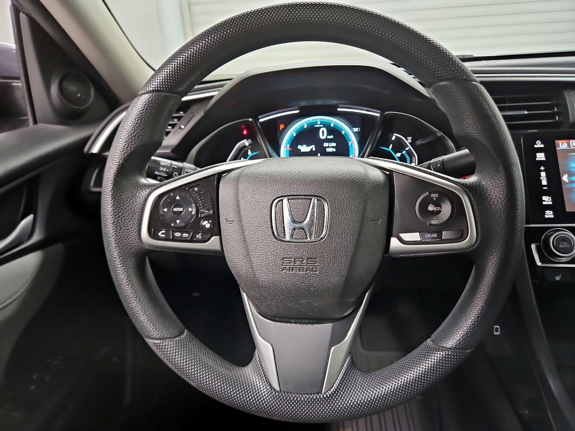 Thumbnail: 2017 Honda Civic - 10