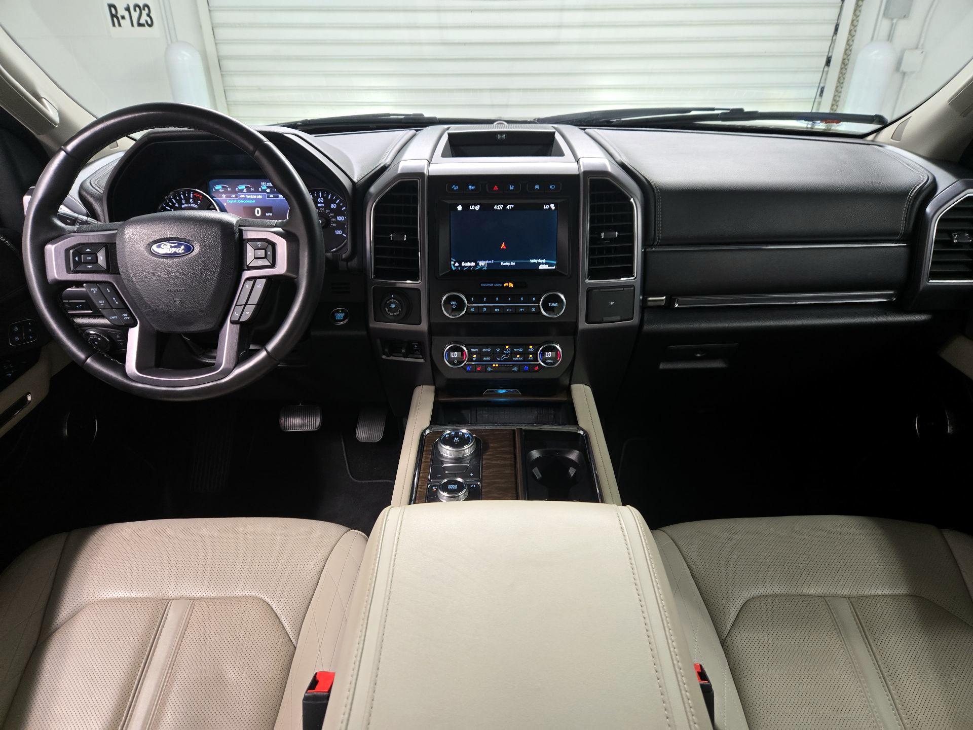 Thumbnail: 2019 Ford Expedition - 9