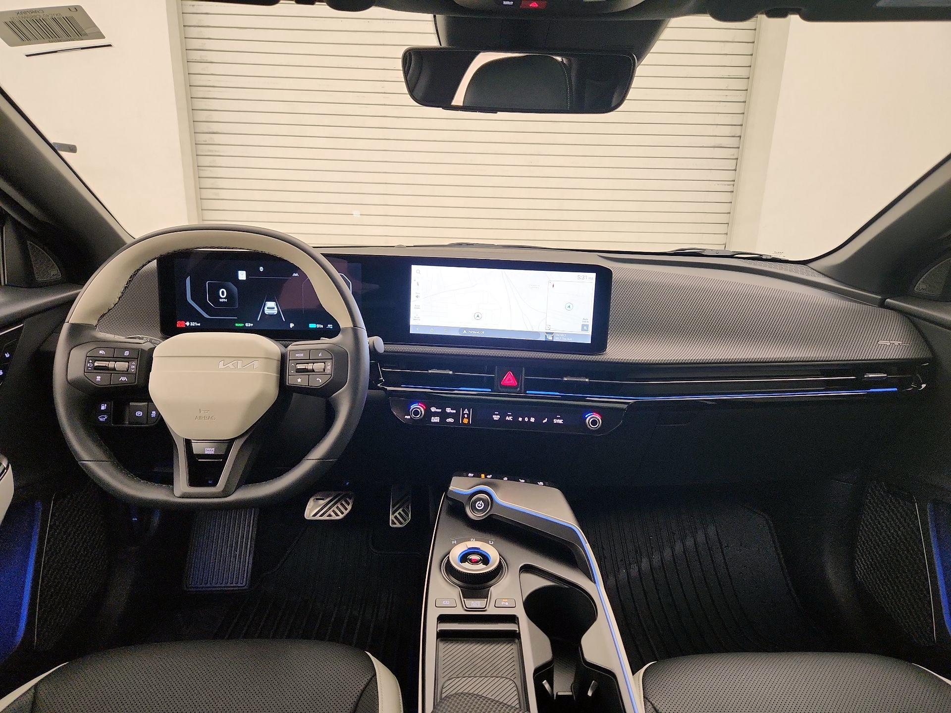 Thumbnail: 2025 Kia EV6 - 9