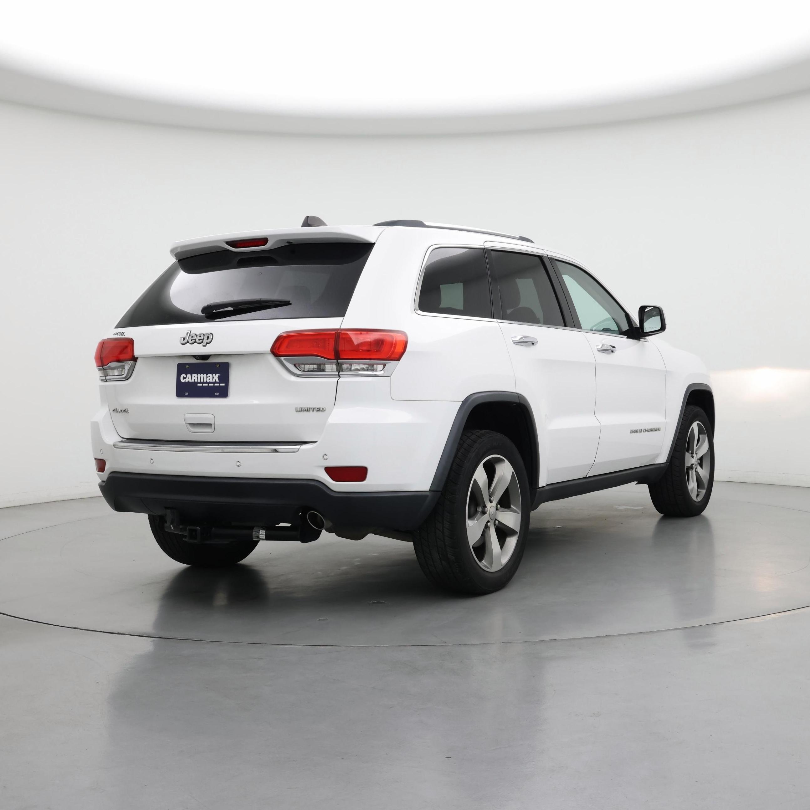 Thumbnail: 2016 Jeep Grand Cherokee - 8