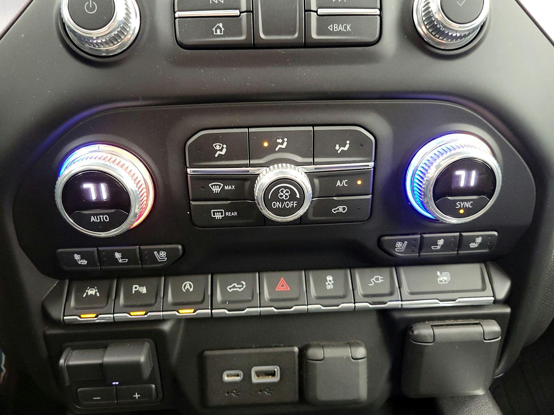 Thumbnail: 2019 GMC Sierra 1500 - 17