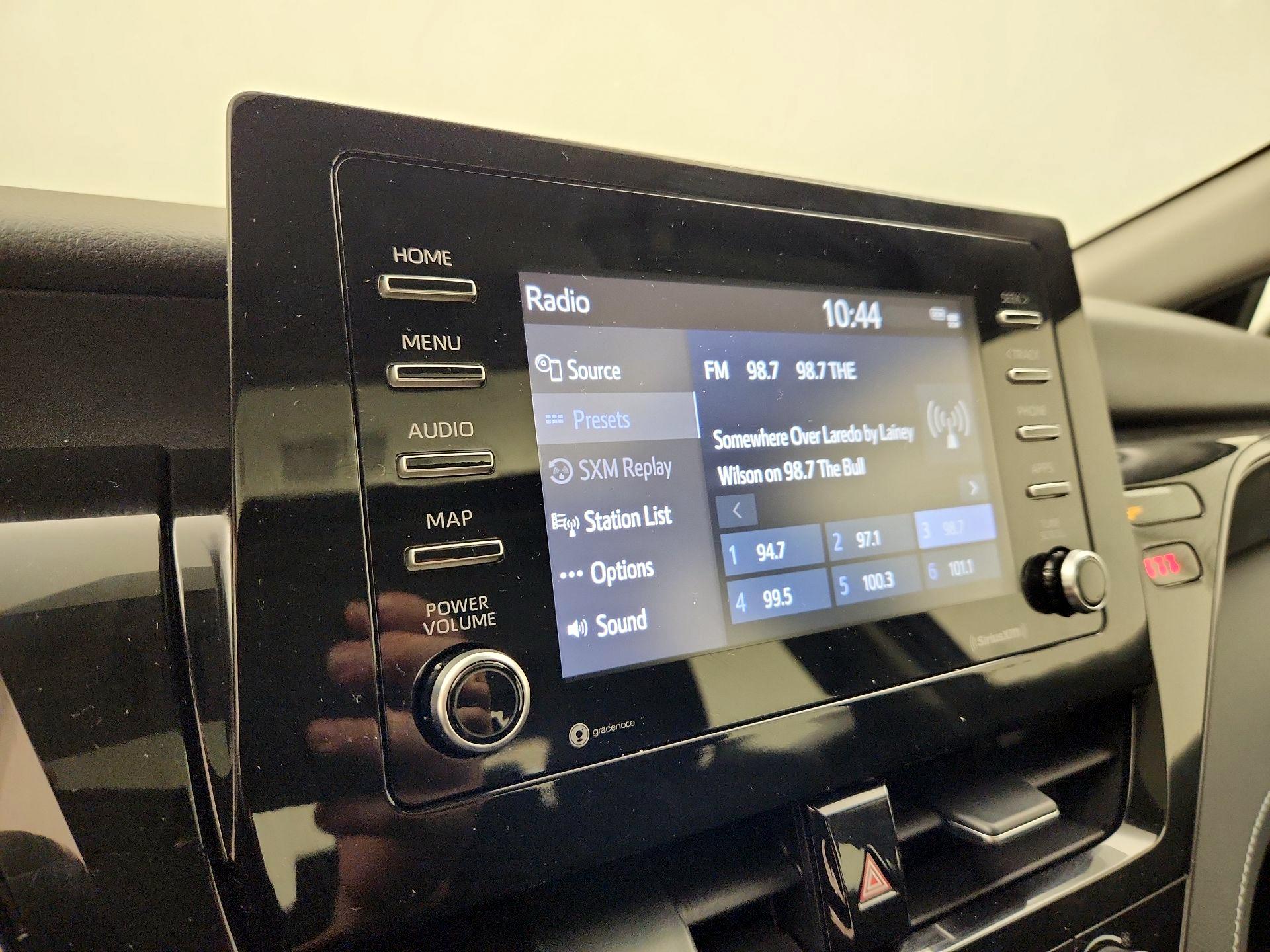 Thumbnail: 2021 Toyota Camry - 15