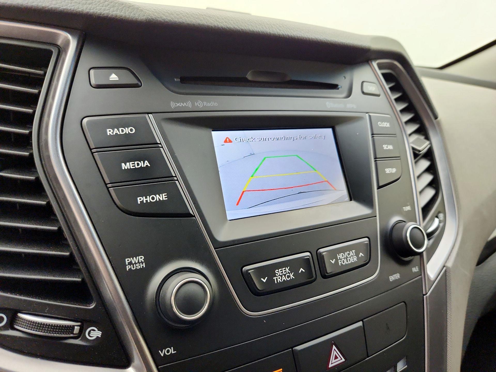 Thumbnail: 2015 Hyundai Santa Fe - 14