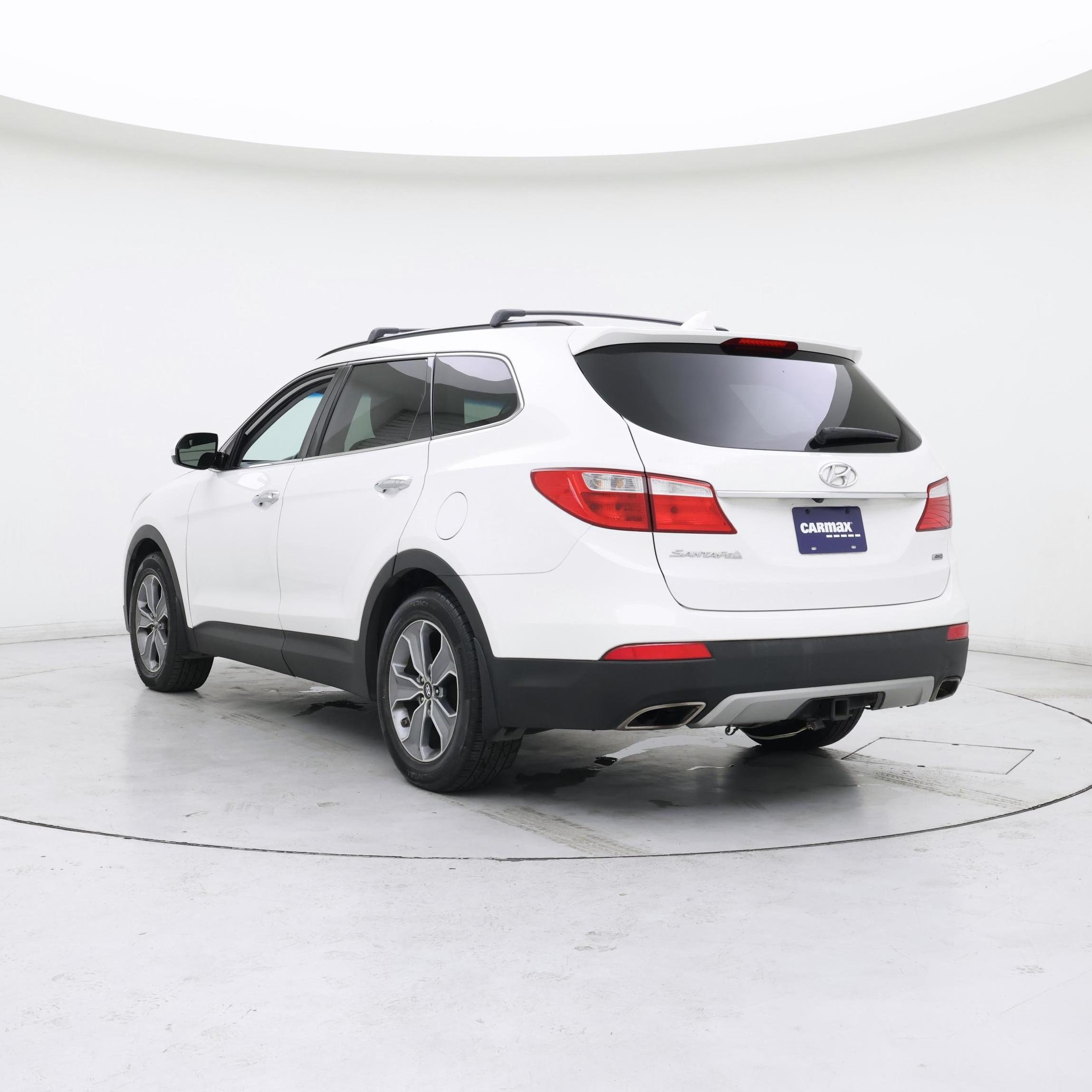Thumbnail: 2015 Hyundai Santa Fe - 2