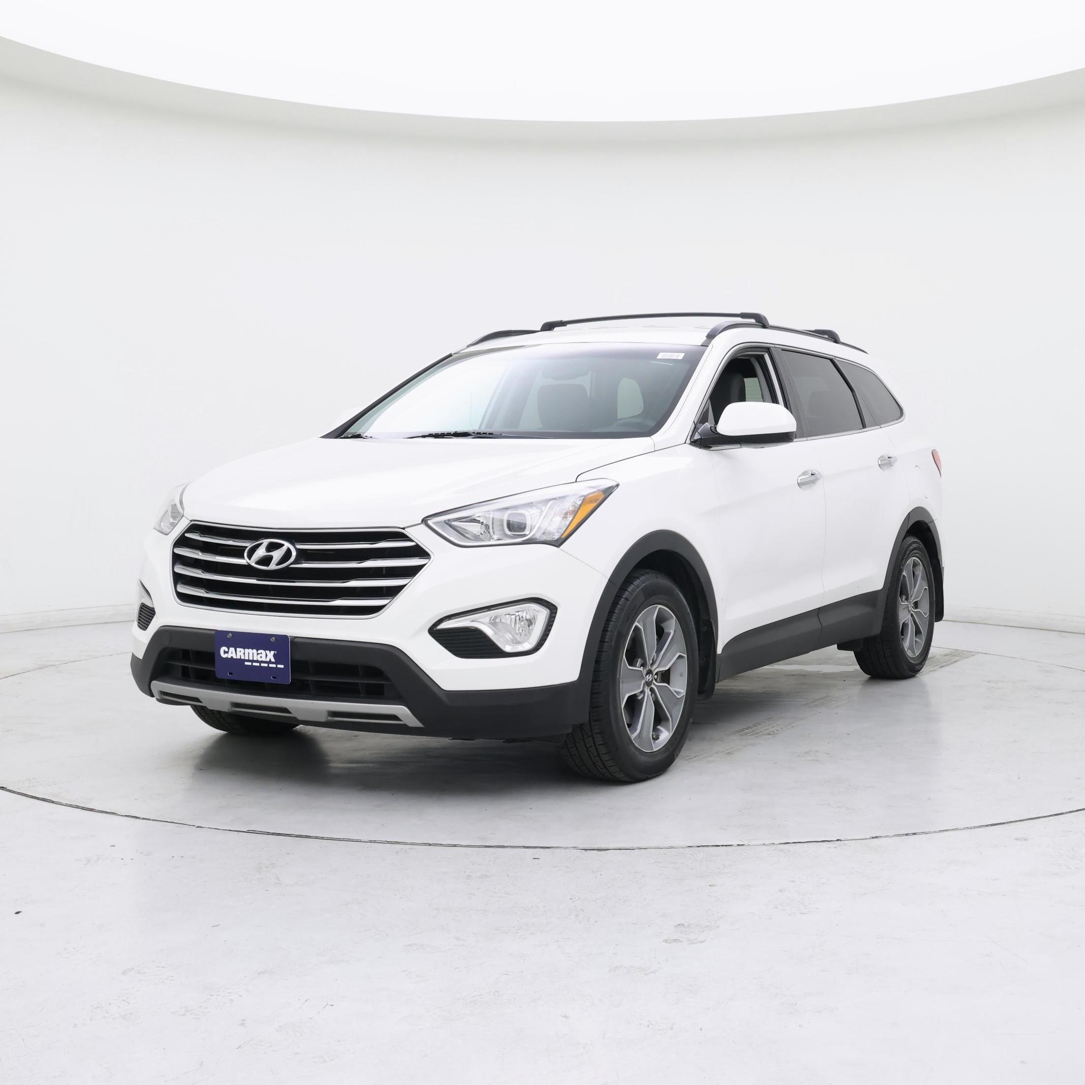Thumbnail: 2015 Hyundai Santa Fe - 4