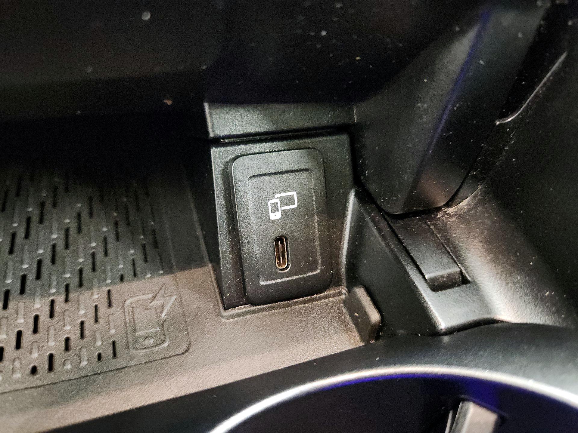 Thumbnail: 2021 Mercedes-Benz GLC - 18