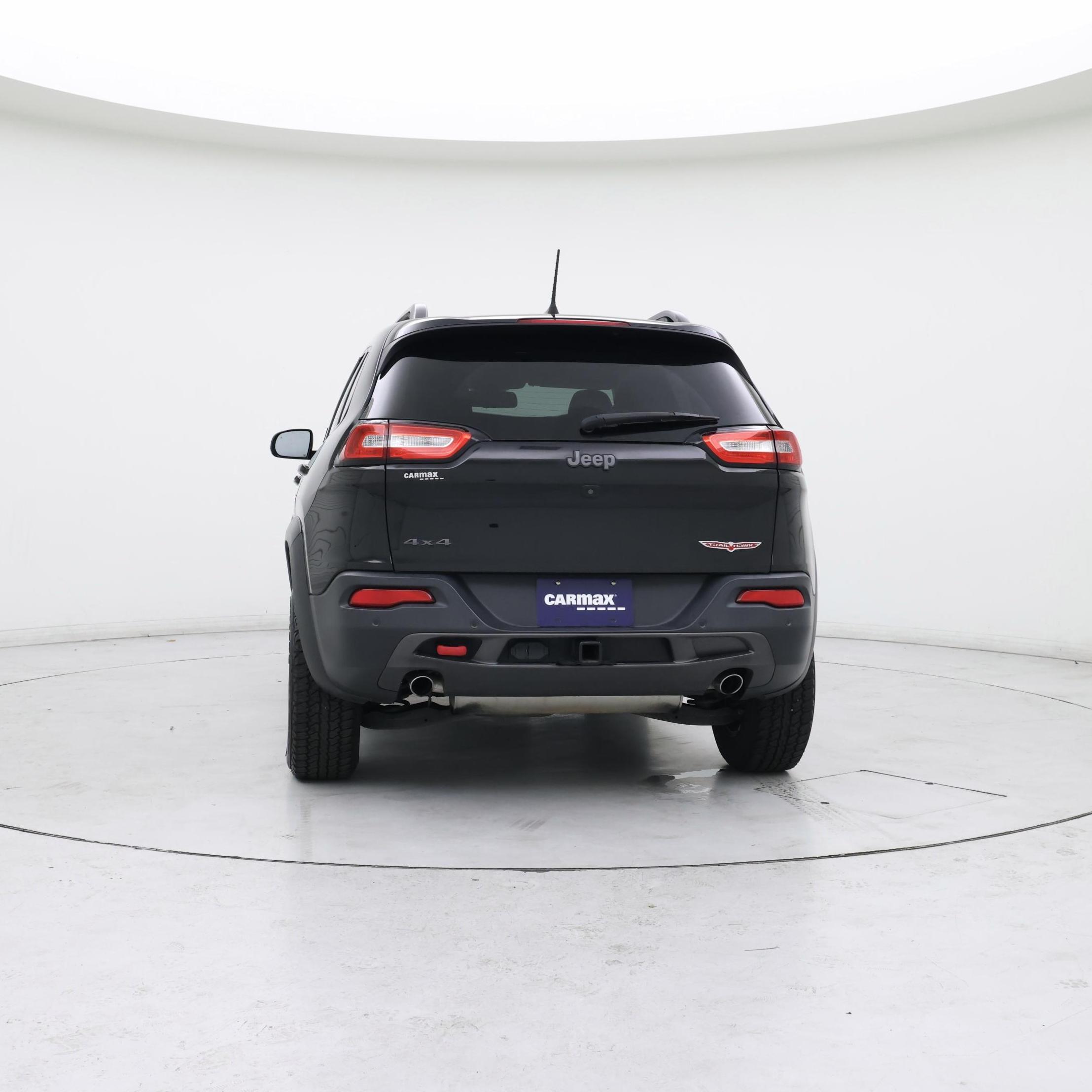 Thumbnail: 2018 Jeep Cherokee - 6