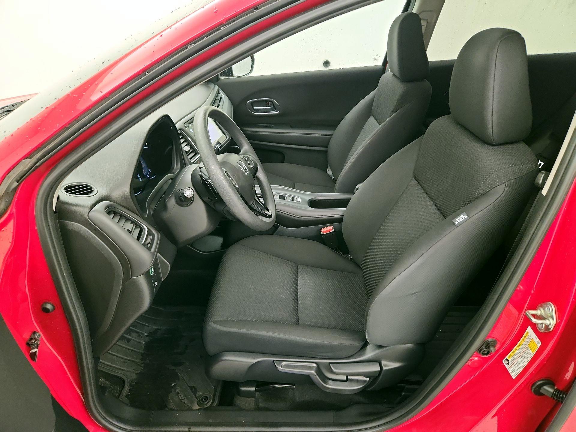 Thumbnail: 2017 Honda HR-V - 11