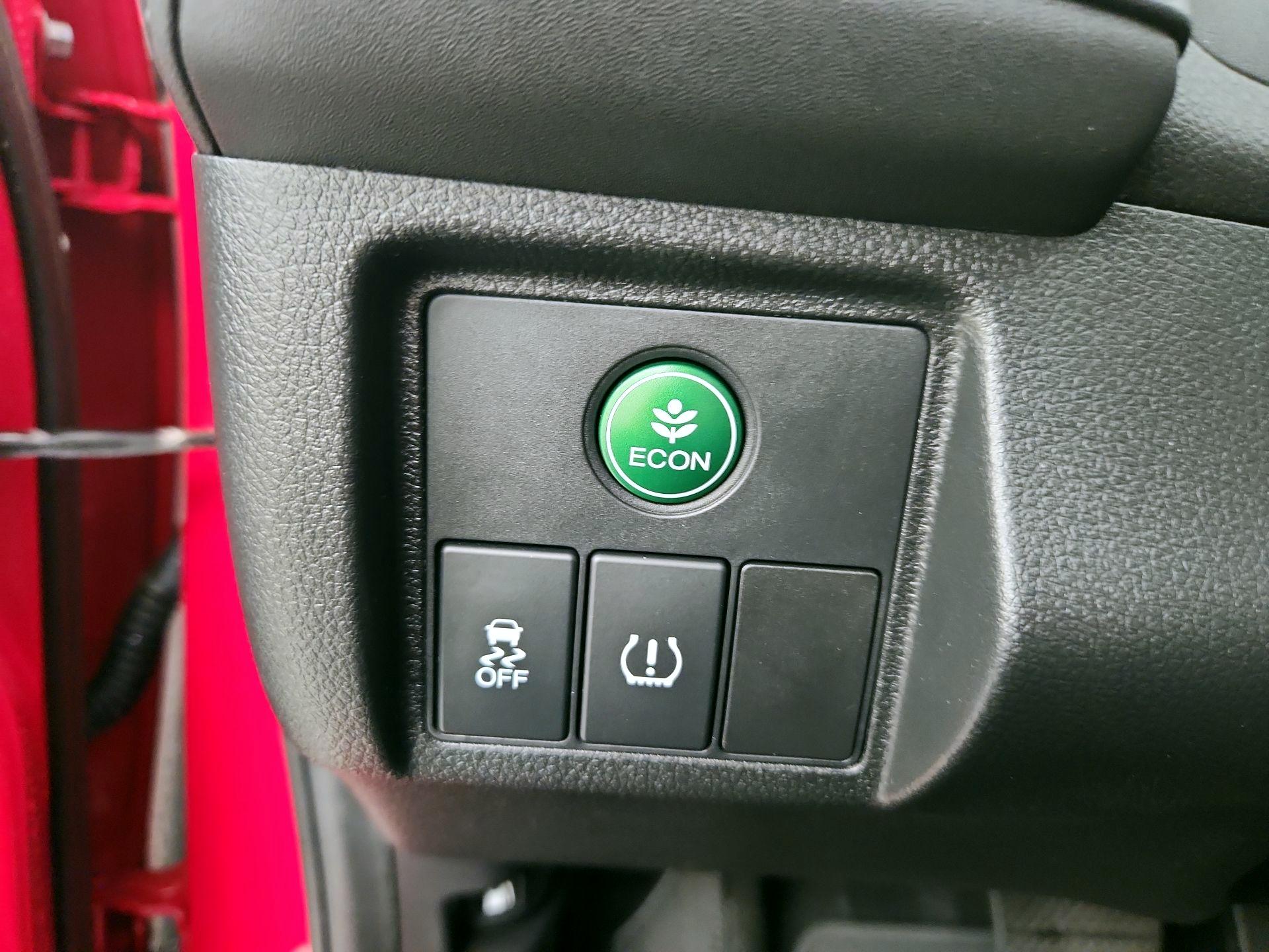 Thumbnail: 2017 Honda HR-V - 13