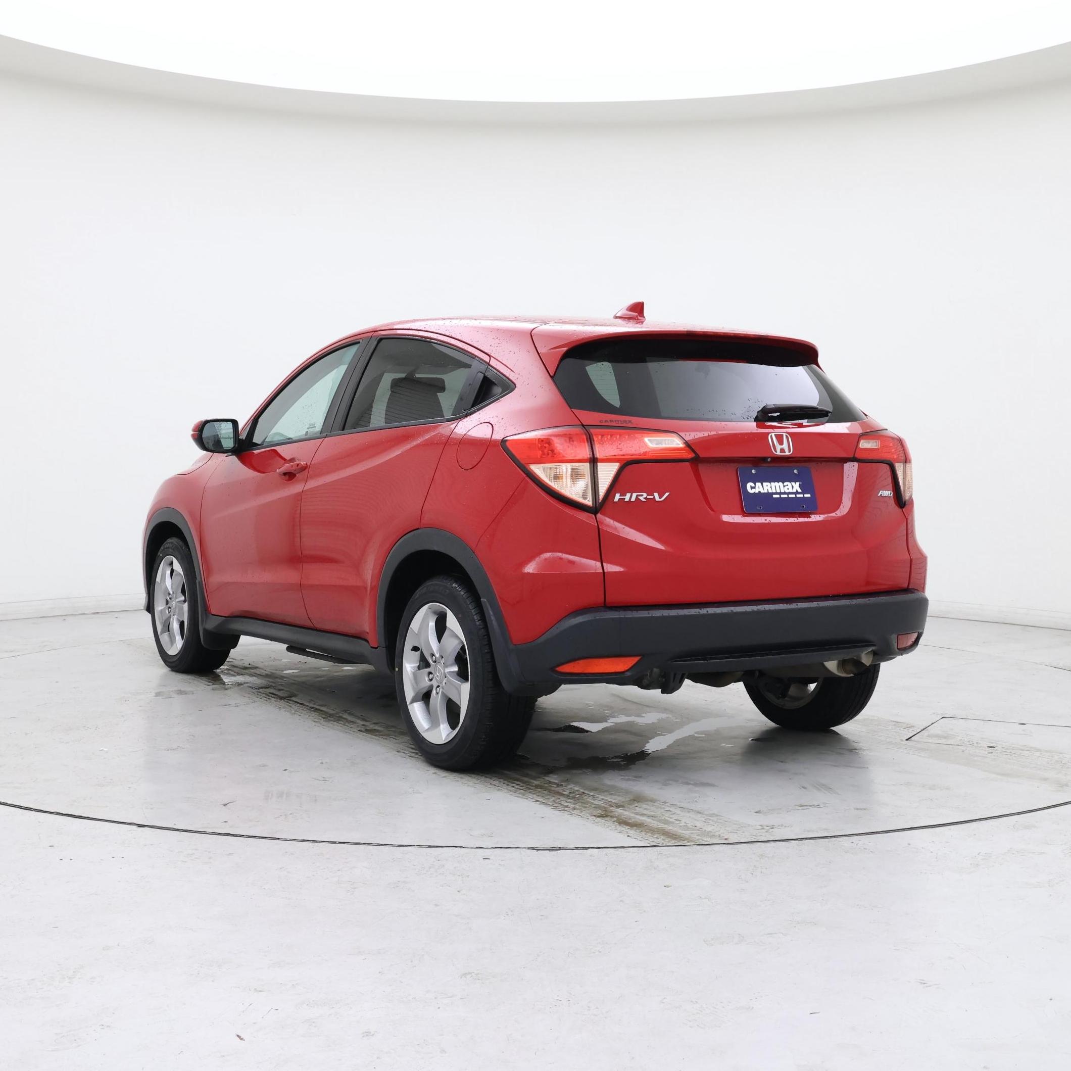 Thumbnail: 2017 Honda HR-V - 2