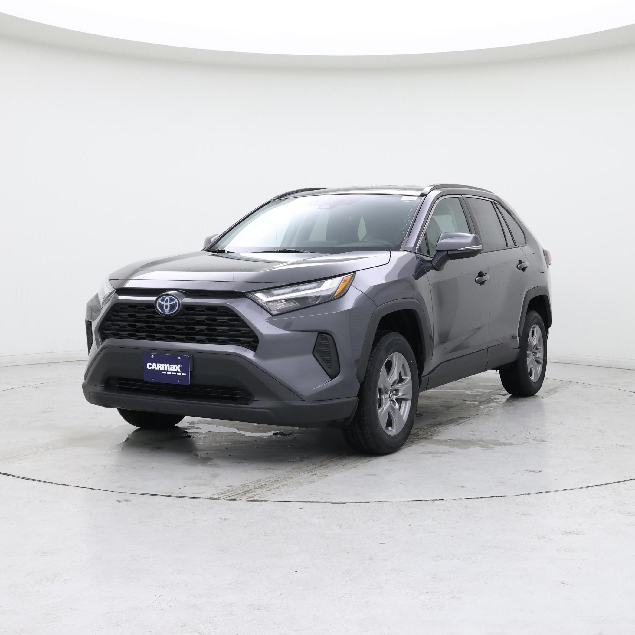 Thumbnail: 2022 Toyota RAV4 - 4