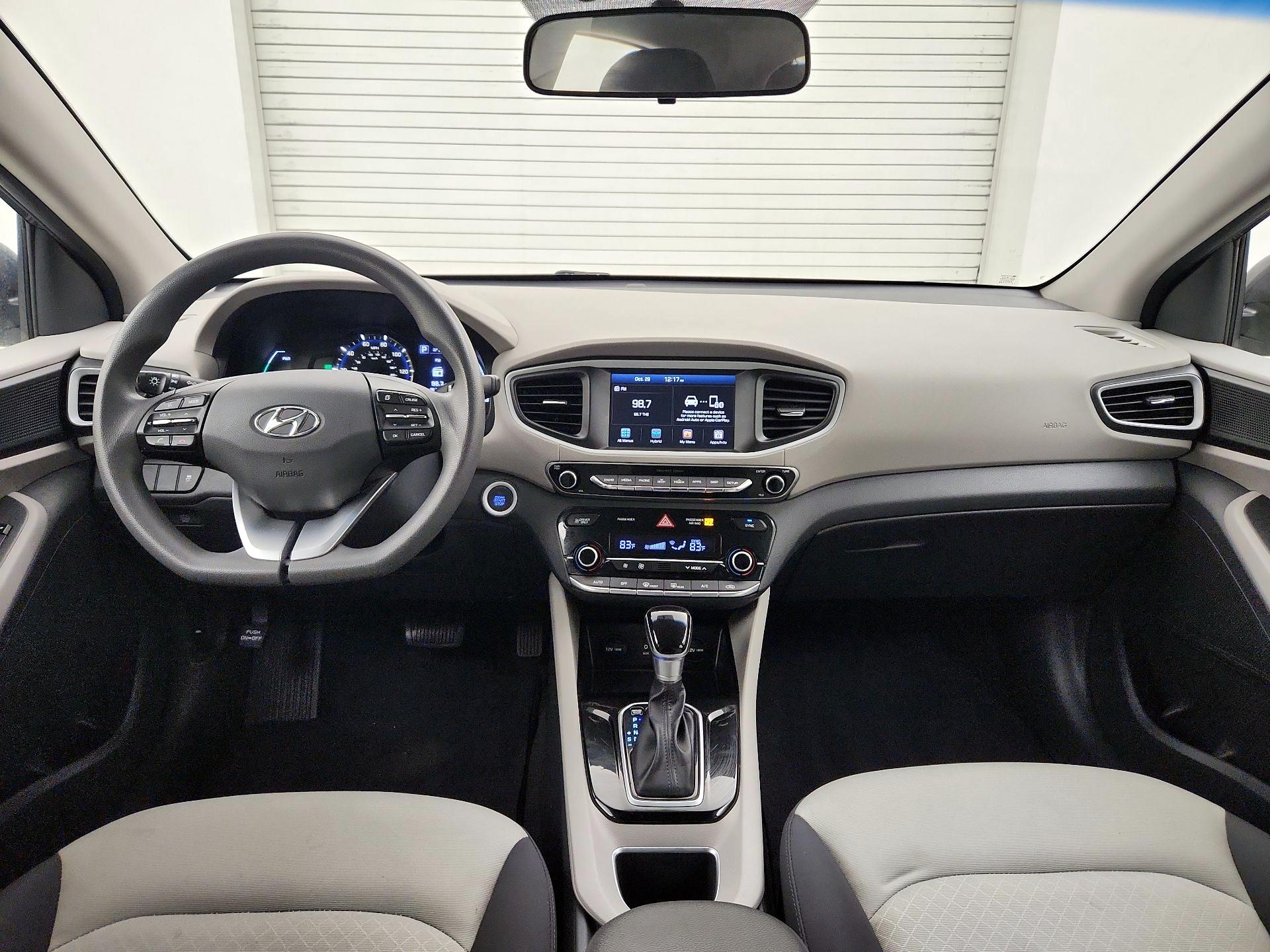 Thumbnail: 2019 Hyundai Ioniq - 9