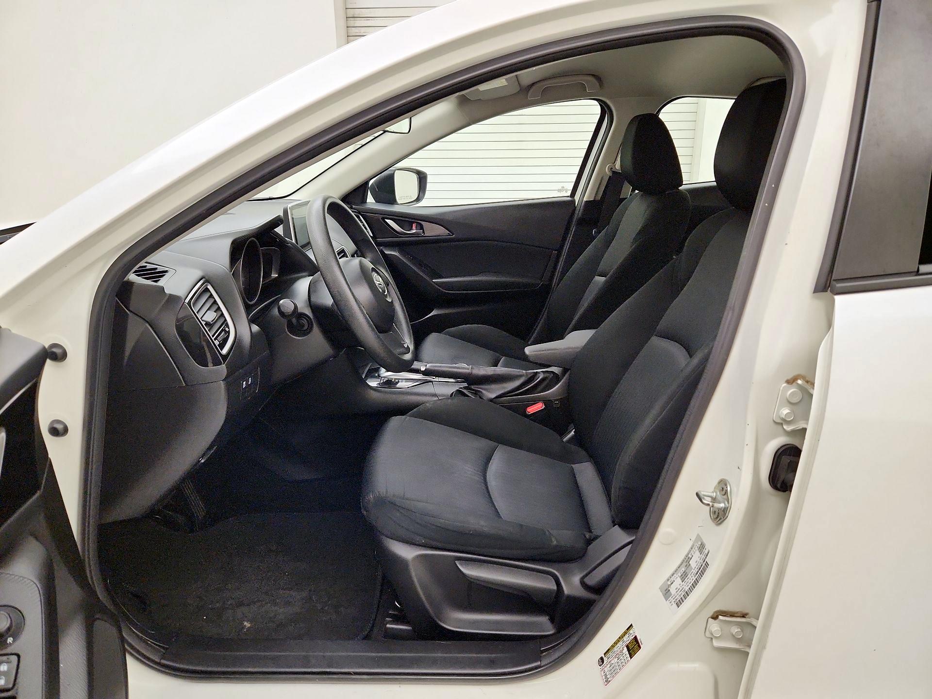 Thumbnail: 2015 Mazda Mazda3 - 11