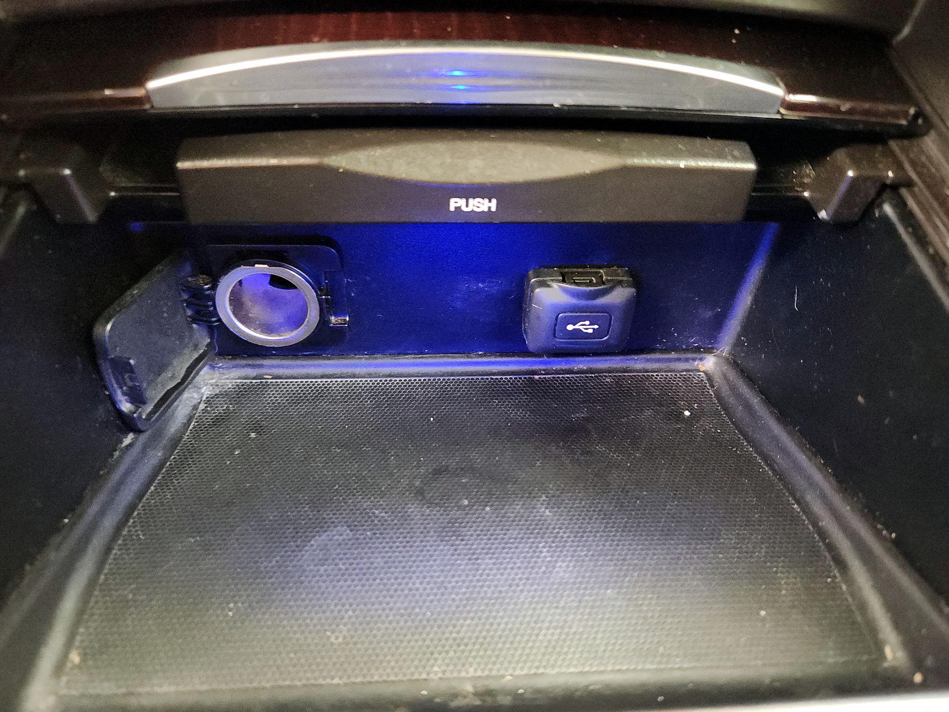 Thumbnail: 2017 Acura TLX - 19