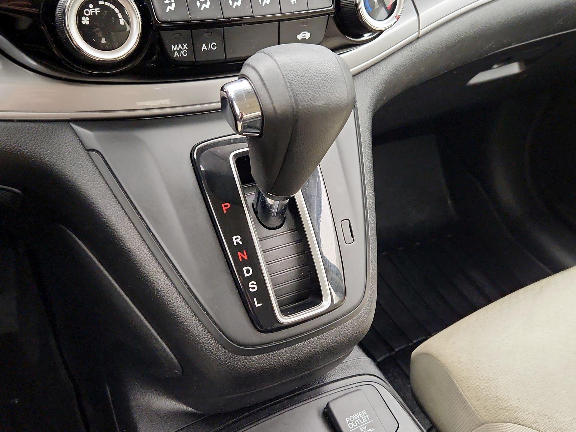 Thumbnail: 2015 Honda CR-V - 17