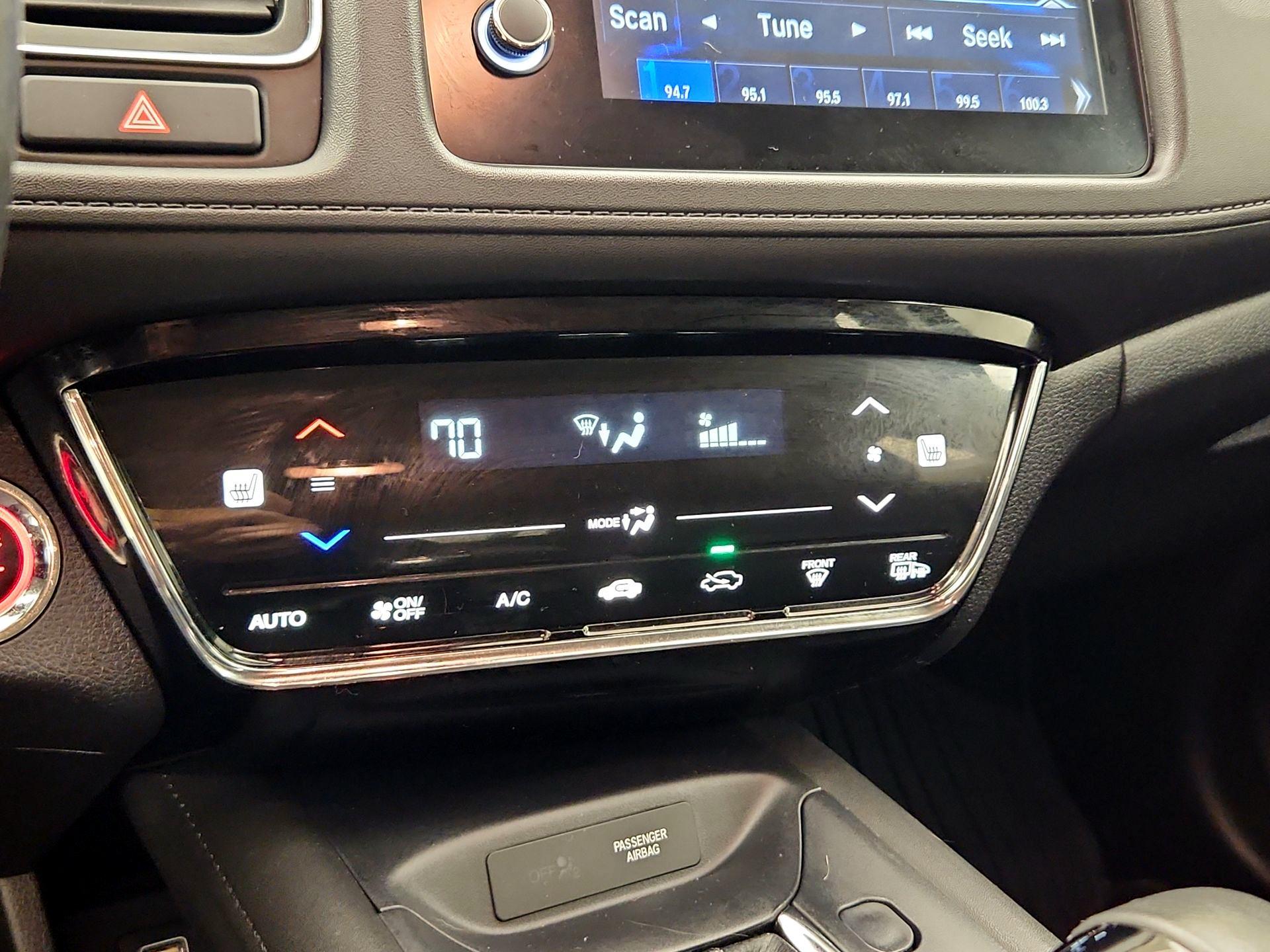 Thumbnail: 2020 Honda HR-V - 17