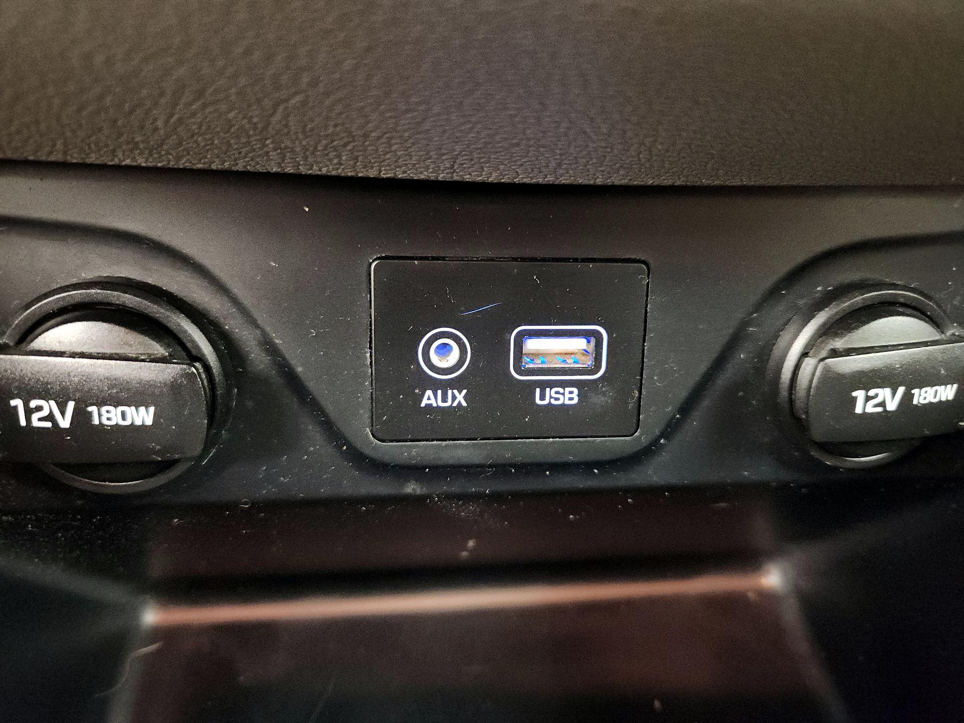 Thumbnail: 2019 Hyundai Tucson - 18