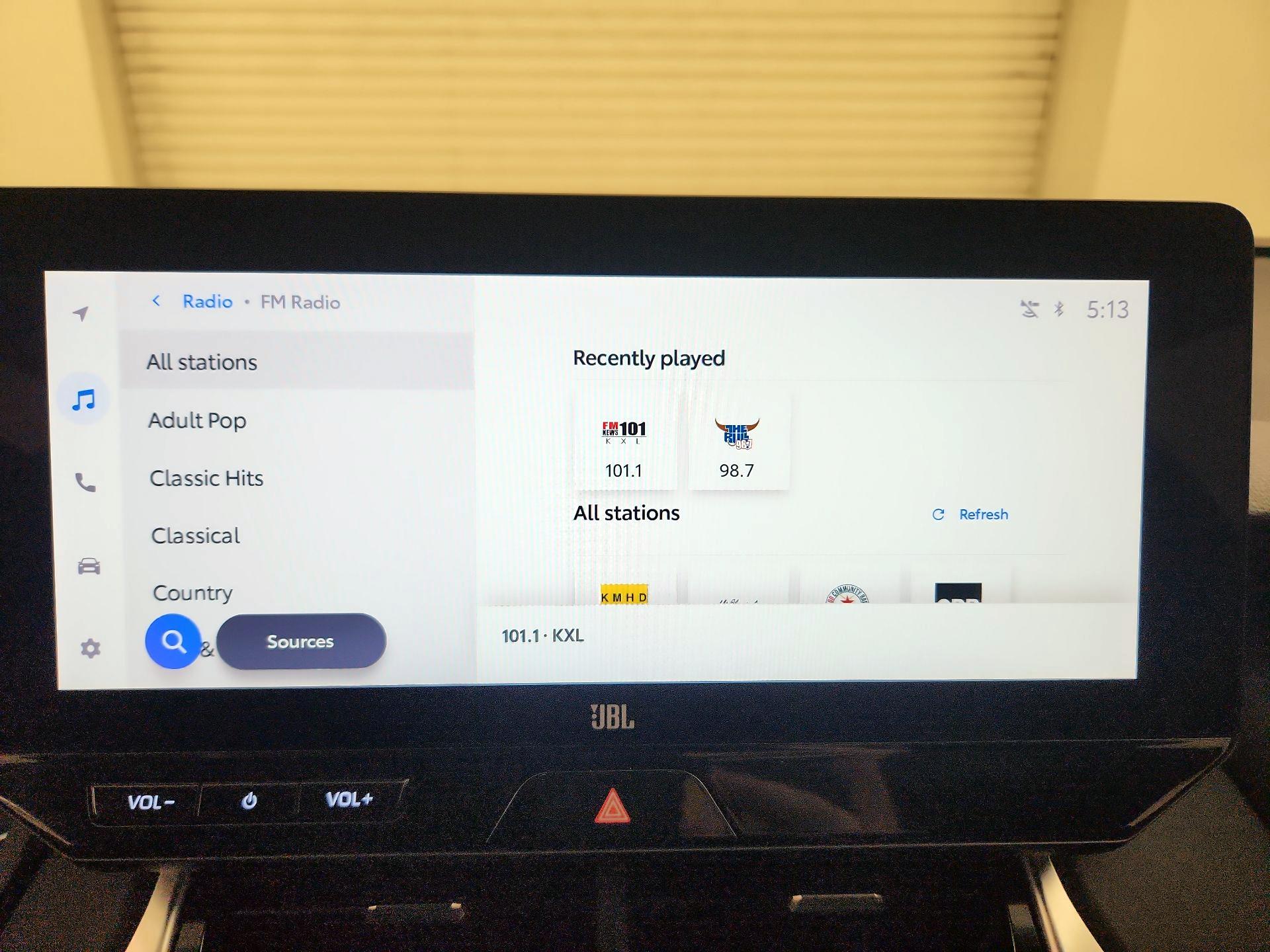 Thumbnail: 2024 Toyota Venza - 15