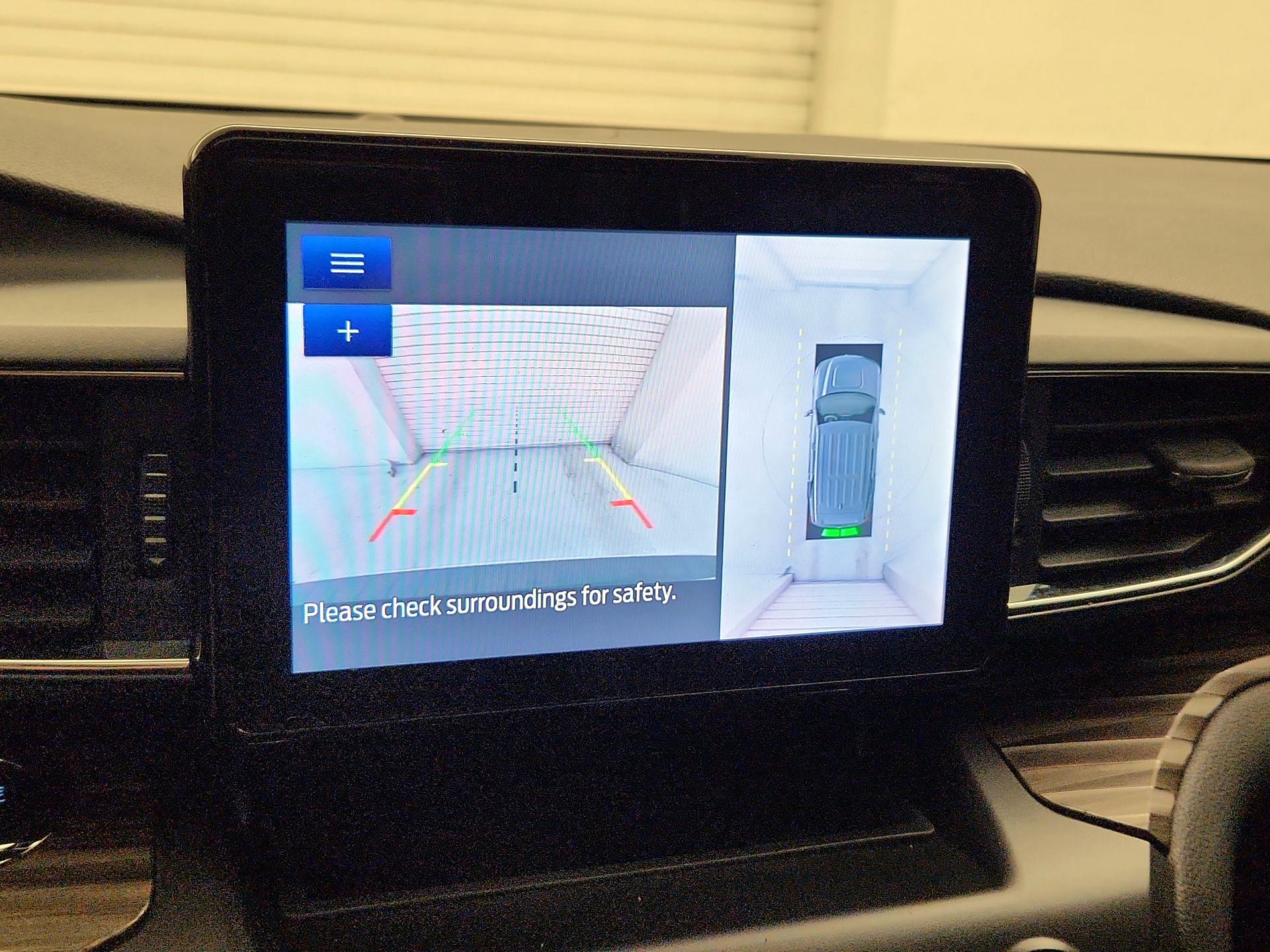 Thumbnail: 2020 Ford Explorer - 15