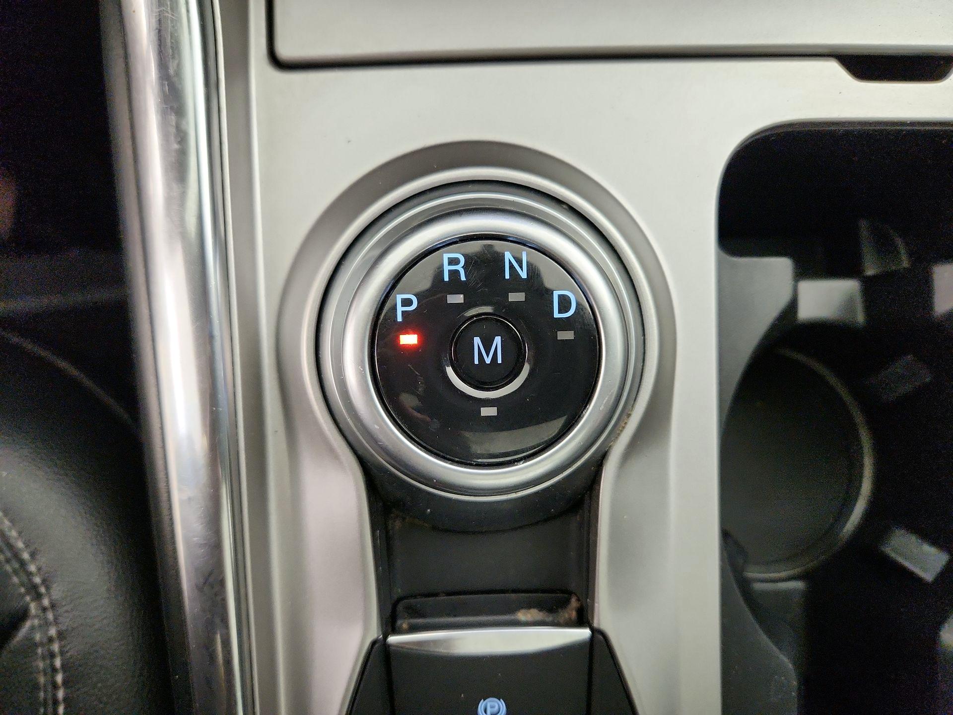 Thumbnail: 2020 Ford Explorer - 18