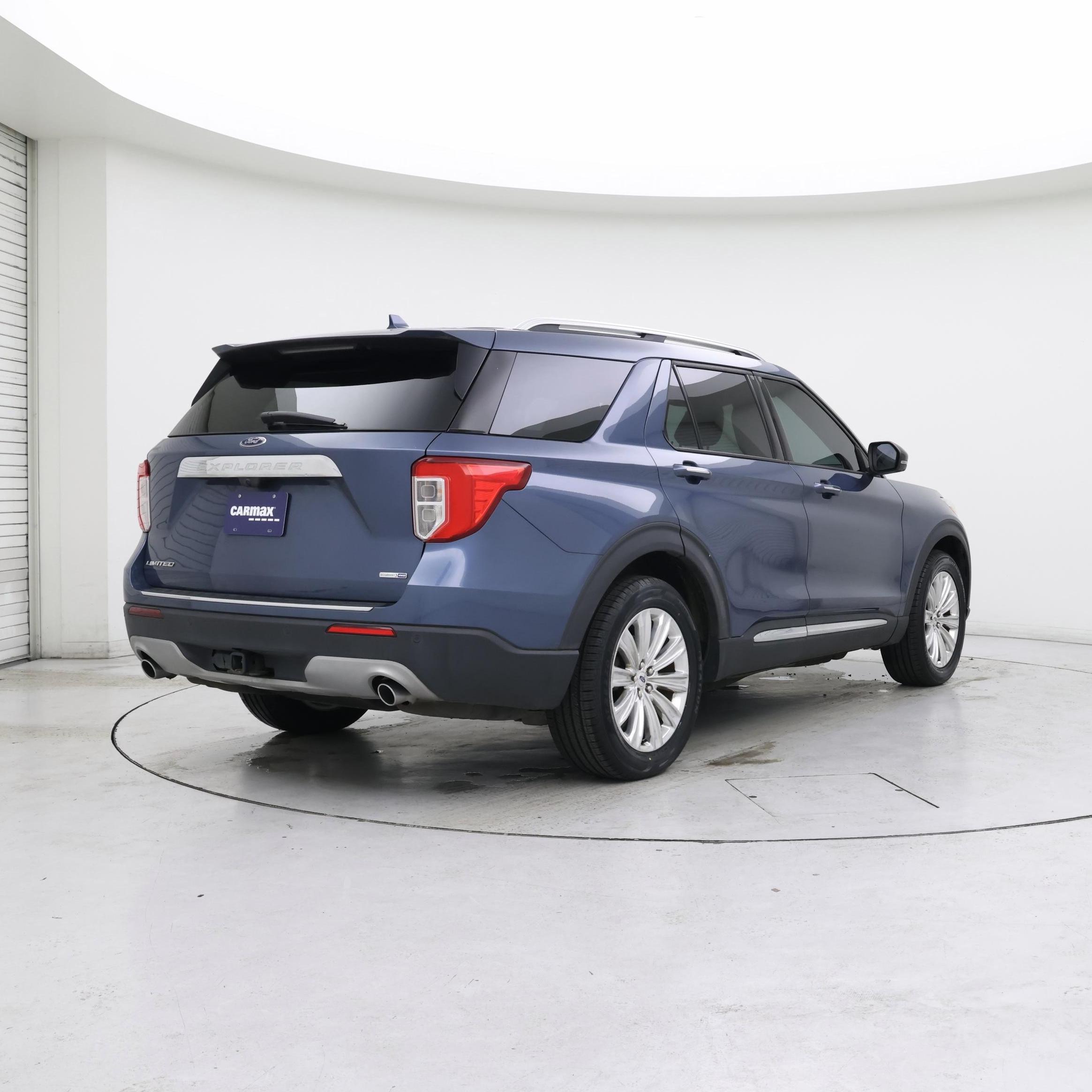 Thumbnail: 2020 Ford Explorer - 8