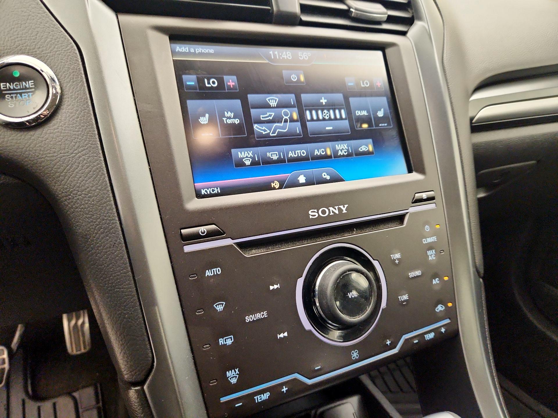 Thumbnail: 2015 Ford Fusion - 16