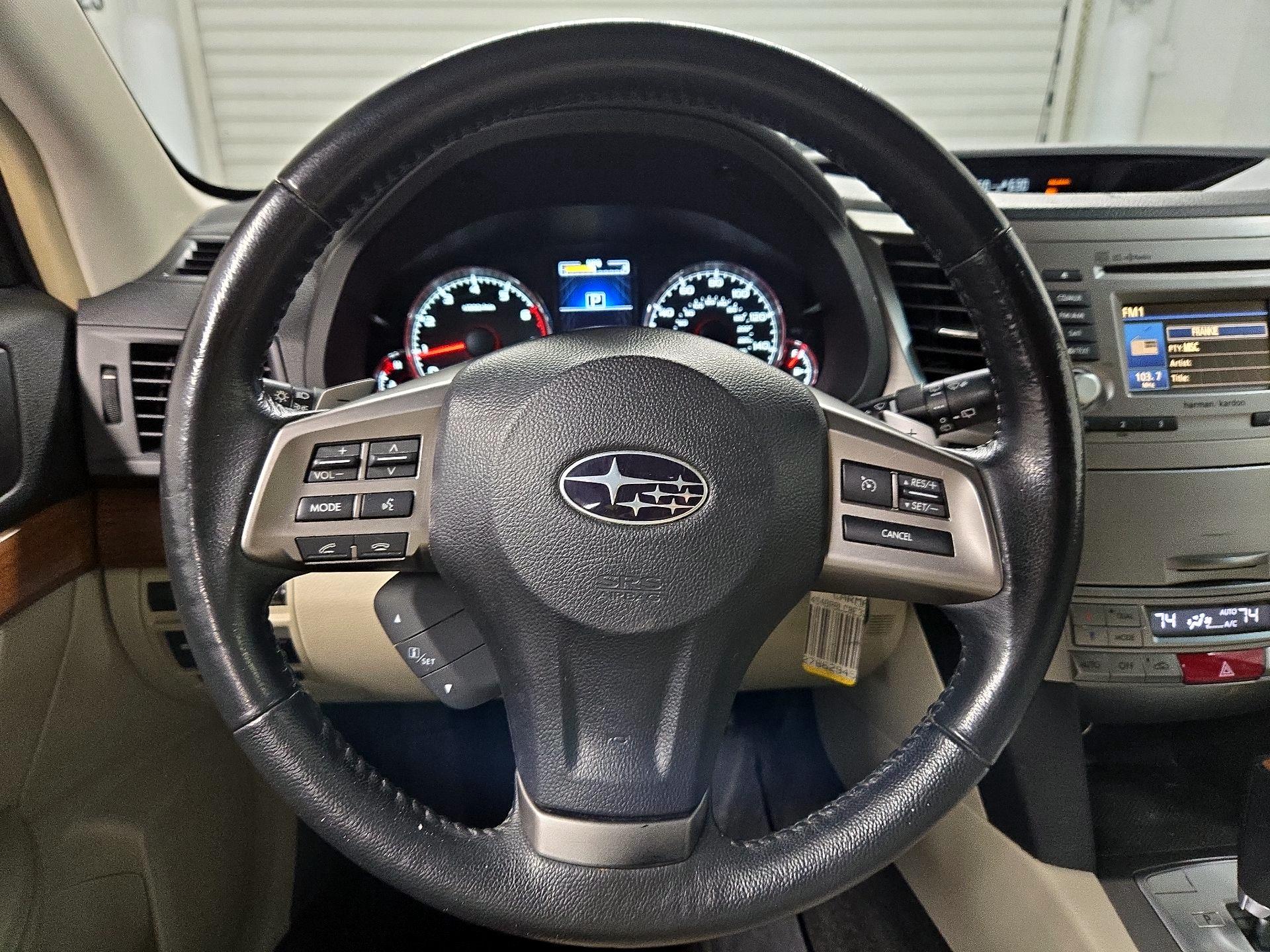 Thumbnail: 2014 Subaru Outback - 10