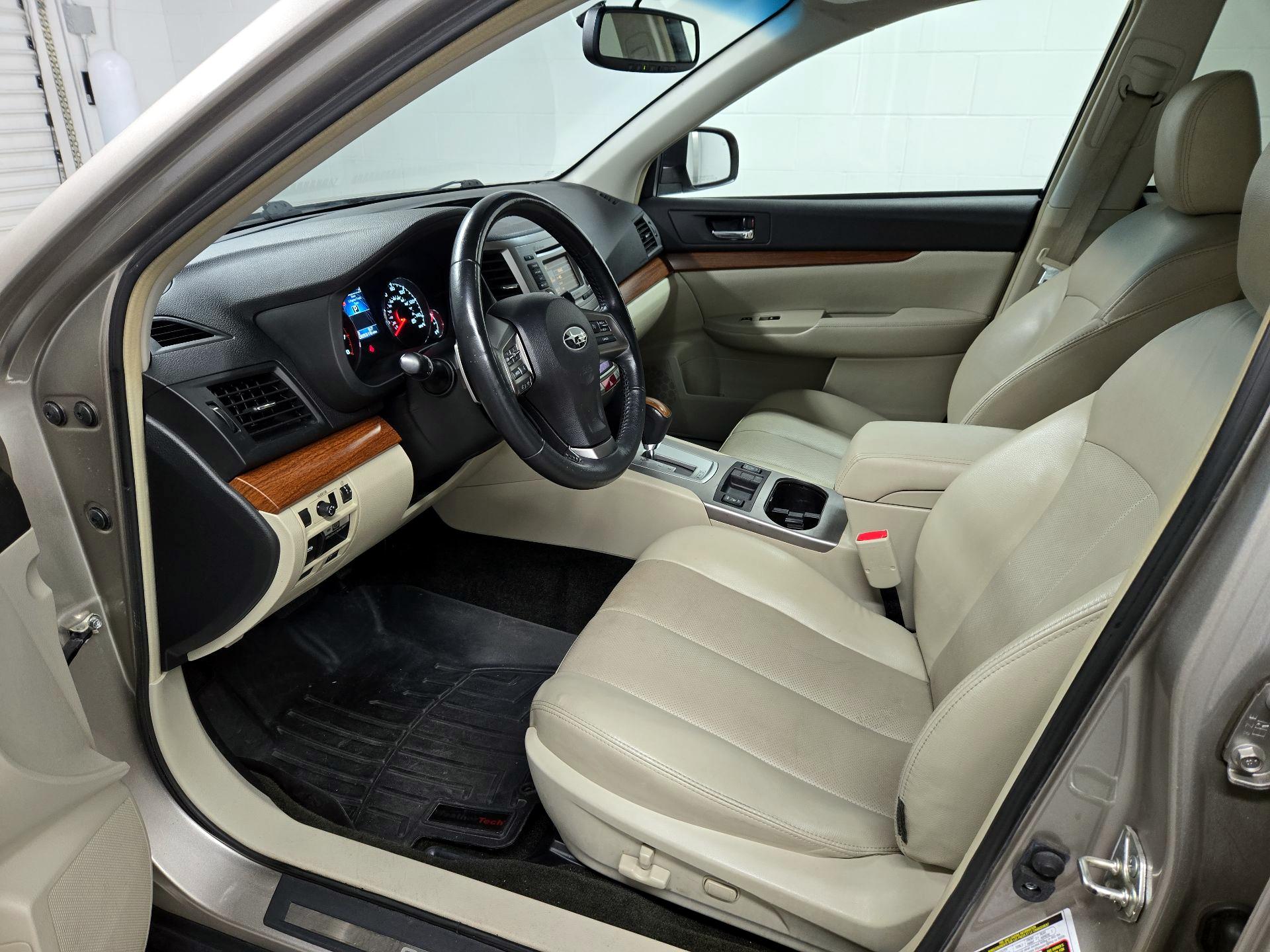 Thumbnail: 2014 Subaru Outback - 11