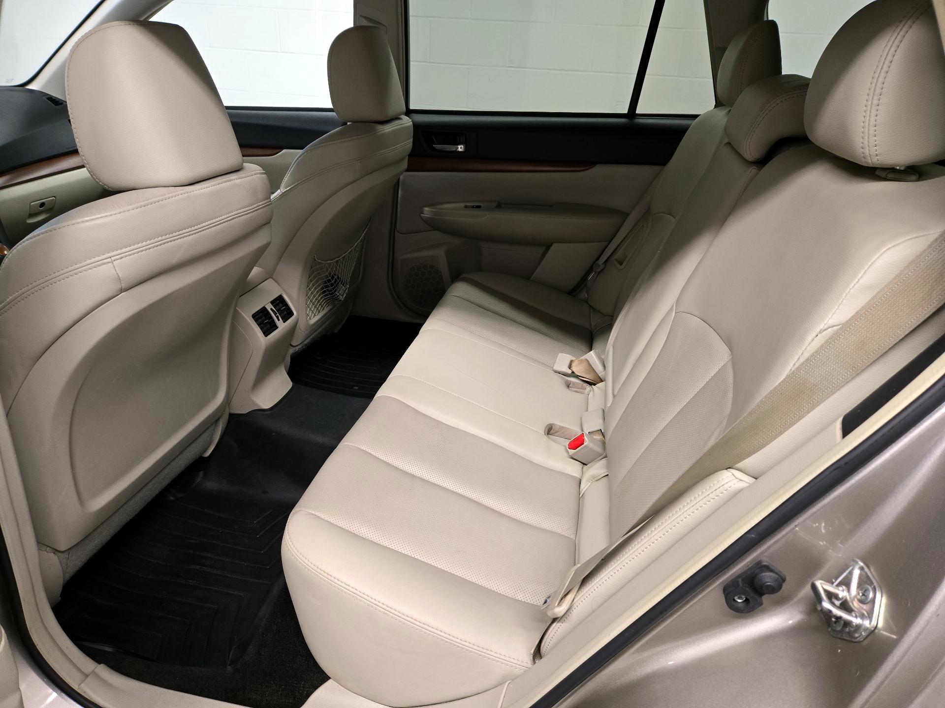 Thumbnail: 2014 Subaru Outback - 20