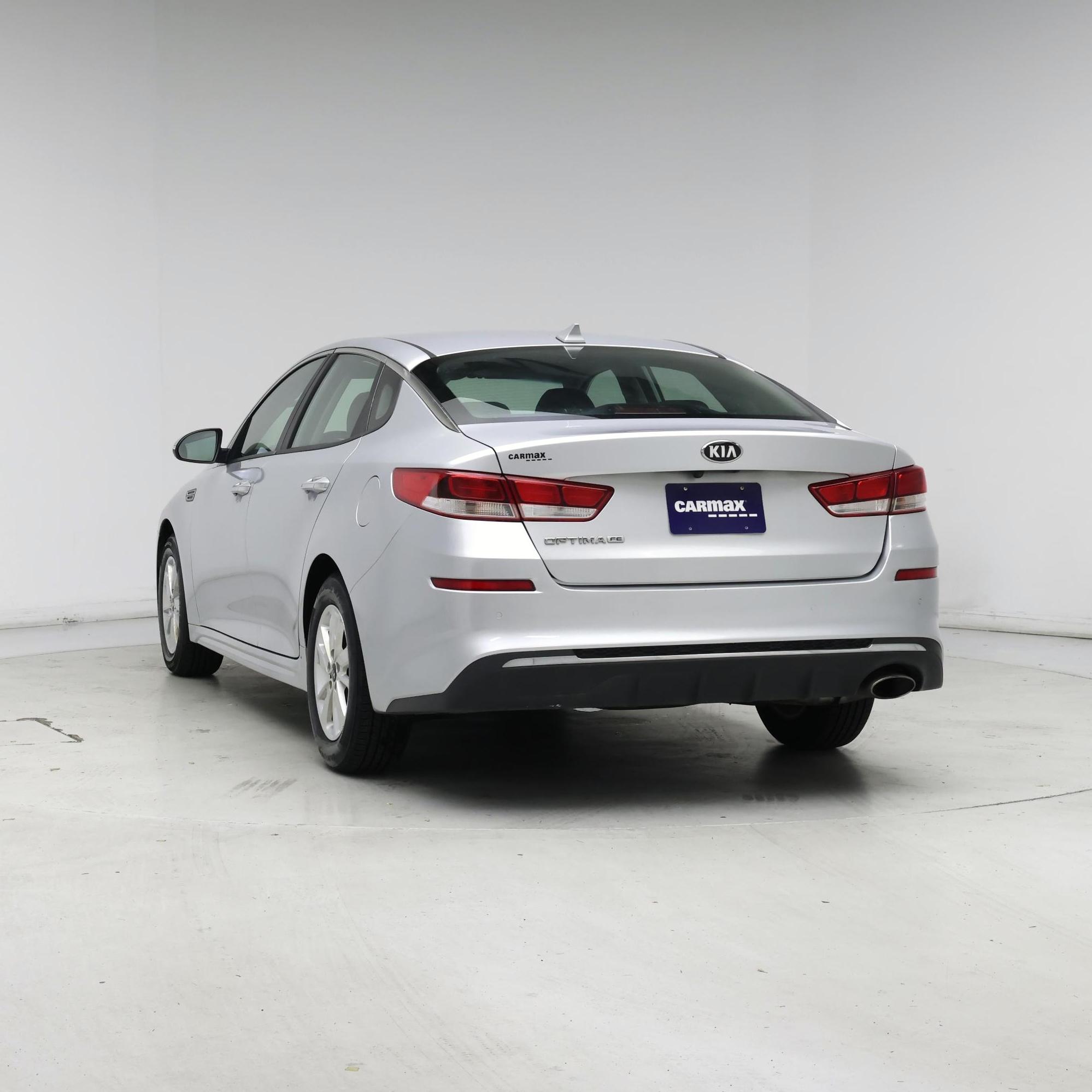 Thumbnail: 2019 Kia Optima - 6