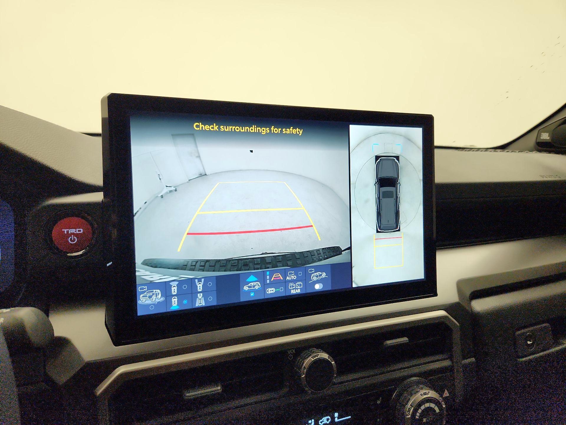 Thumbnail: 2025 Toyota 4Runner - 13