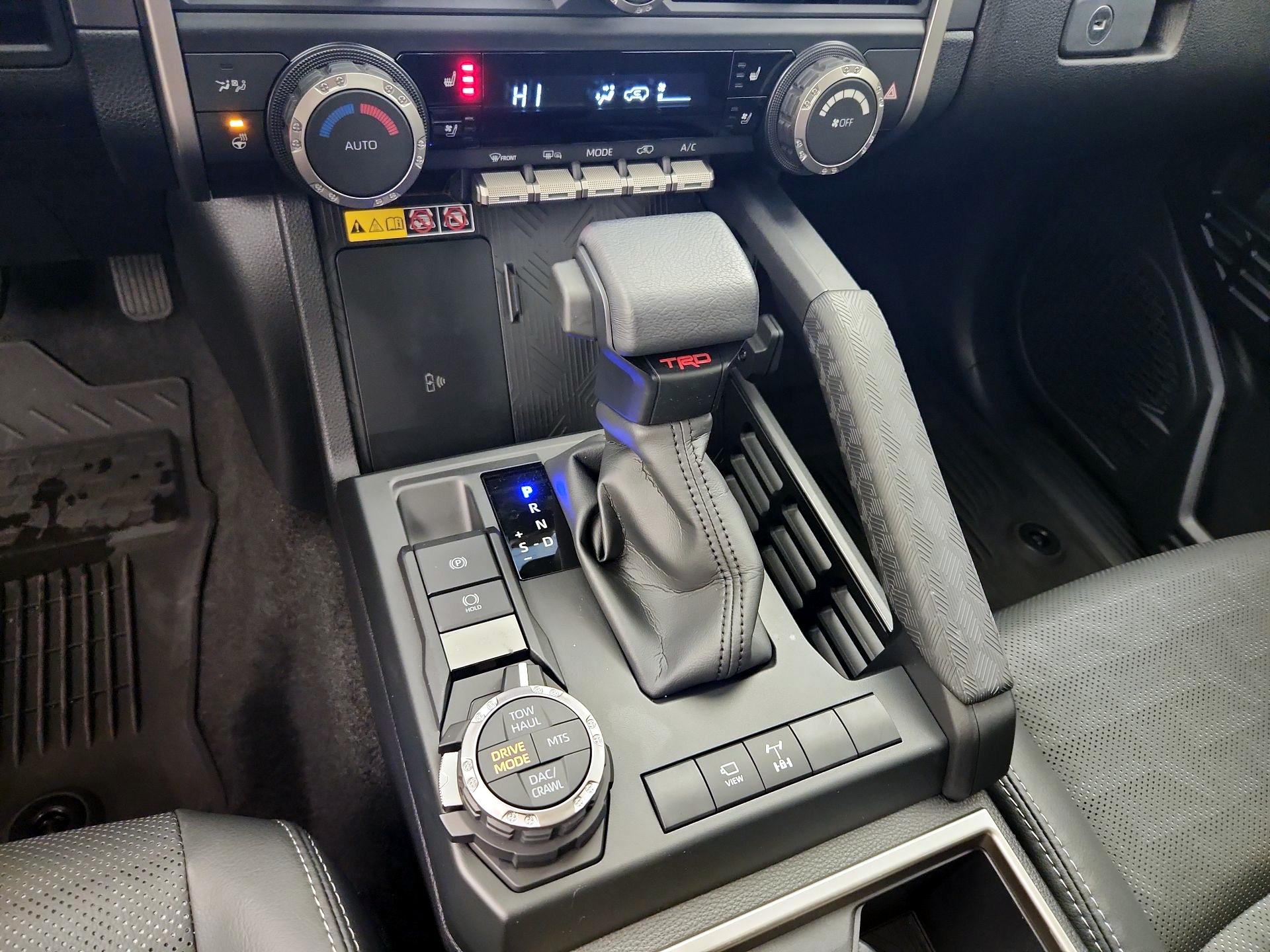 Thumbnail: 2025 Toyota 4Runner - 16