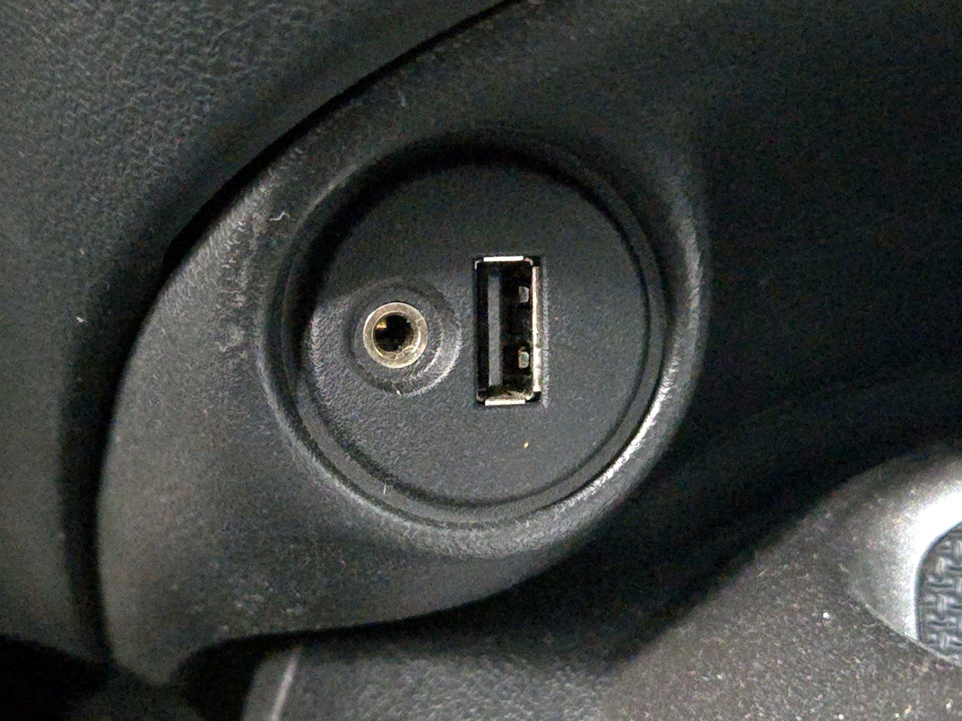 Thumbnail: 2017 Nissan Juke - 18