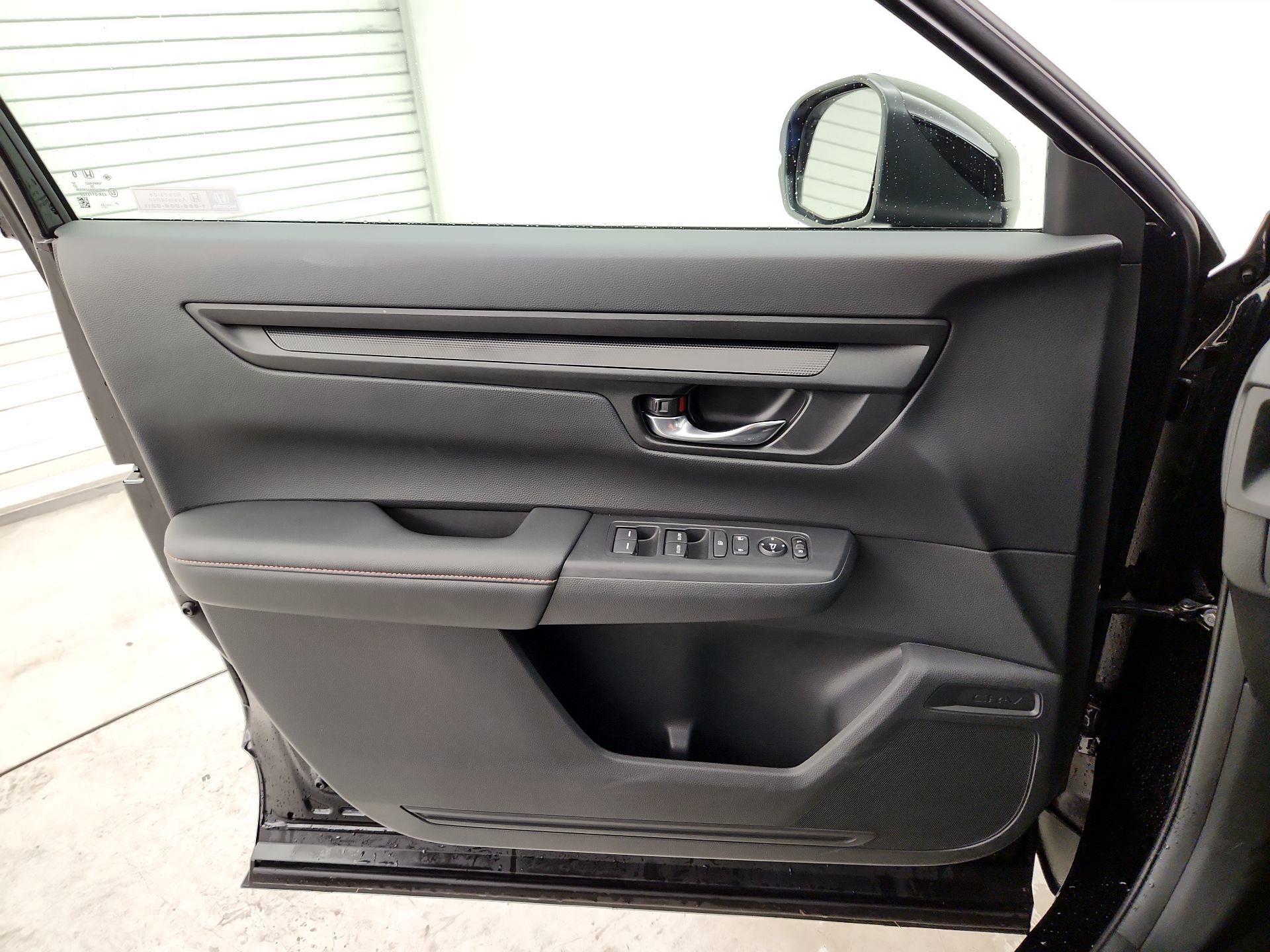 Thumbnail: 2023 Honda CR-V - 12