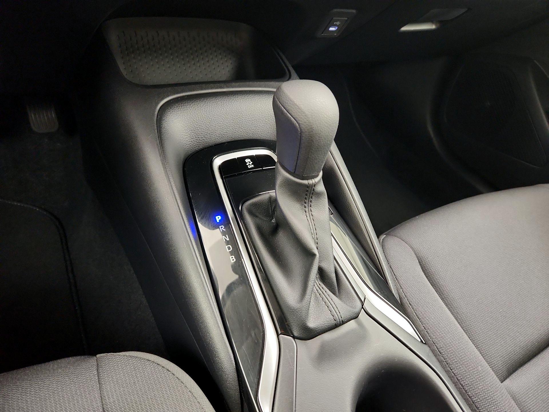 Thumbnail: 2025 Toyota Corolla - 17