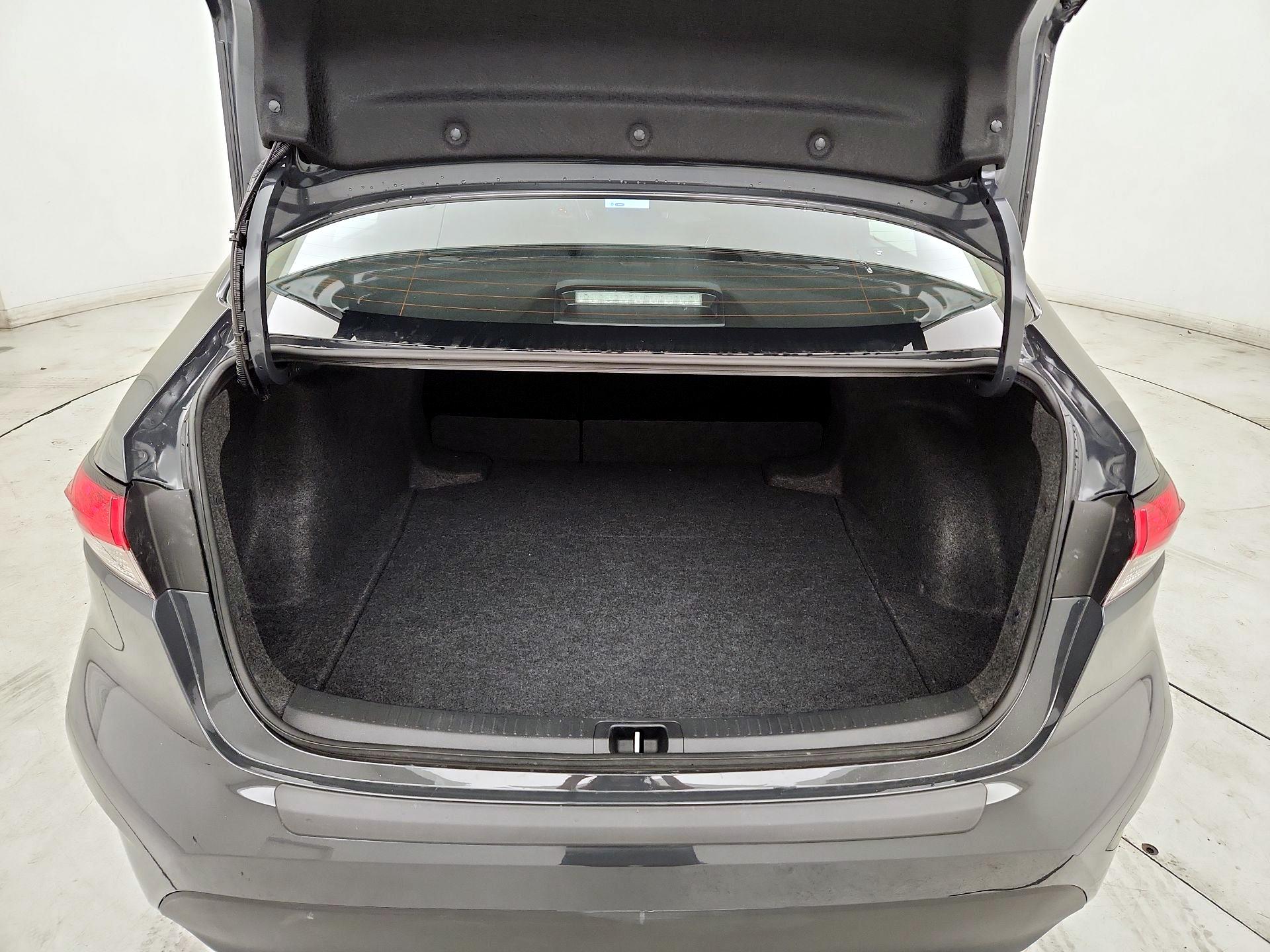 Thumbnail: 2025 Toyota Corolla - 20