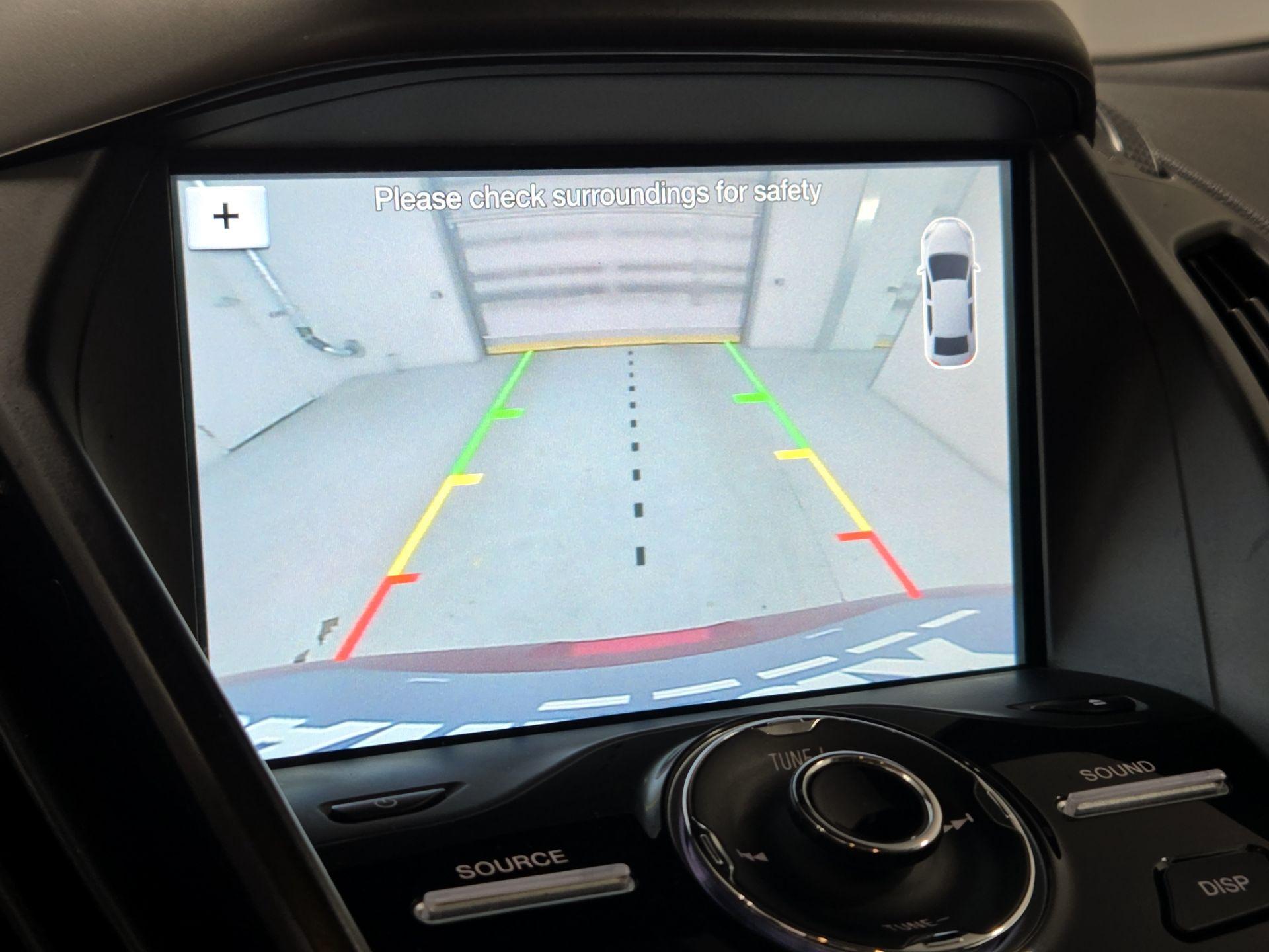 Thumbnail: 2017 Ford Escape - 15