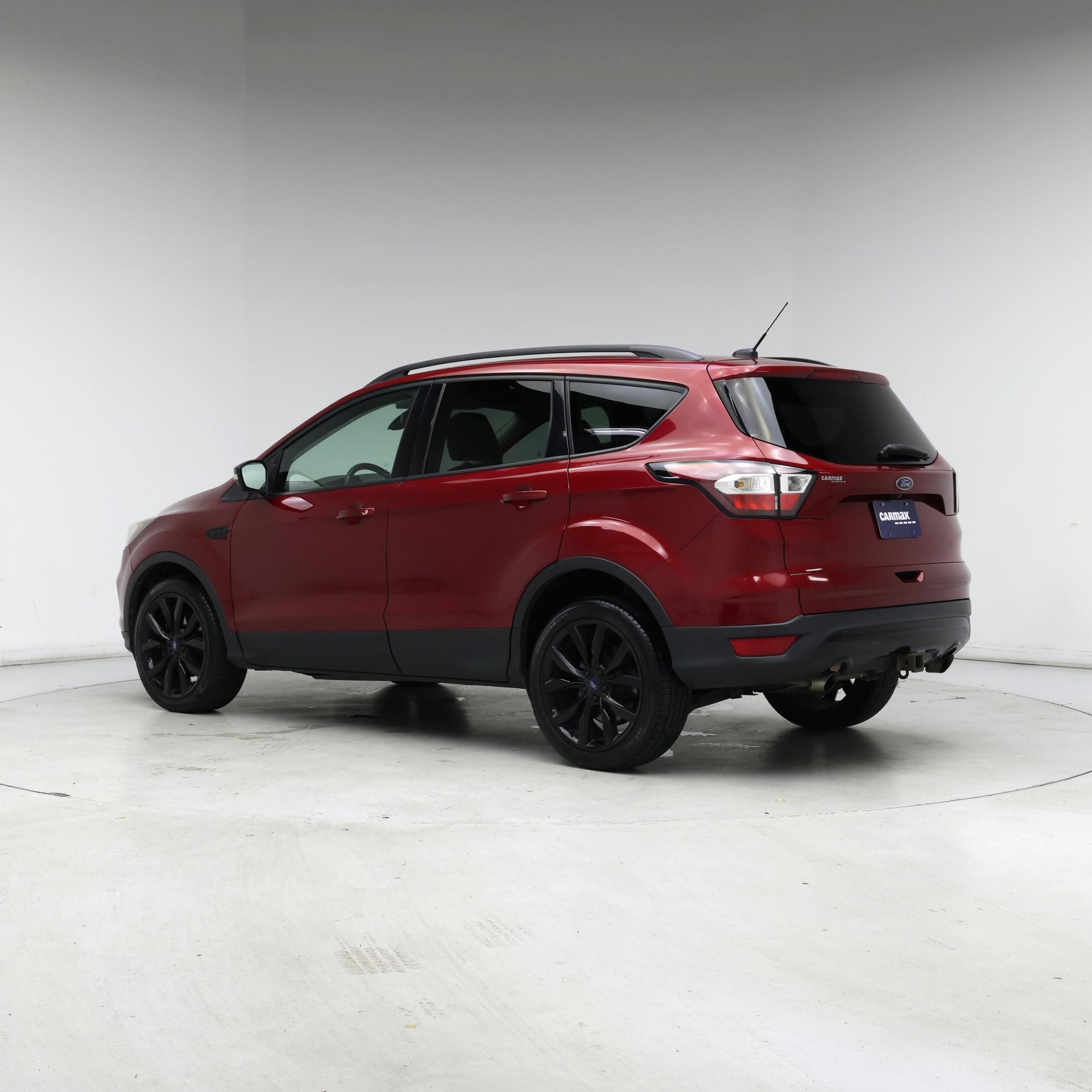Thumbnail: 2017 Ford Escape - 2