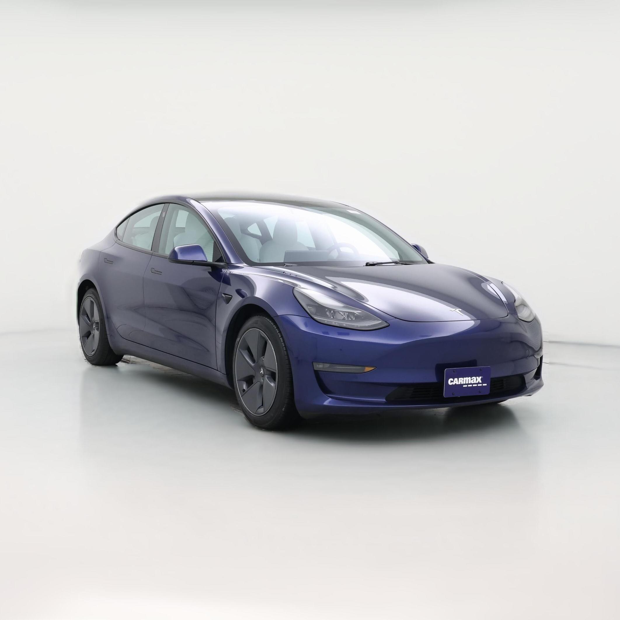 Thumbnail: 2022 Tesla Model 3 - 1