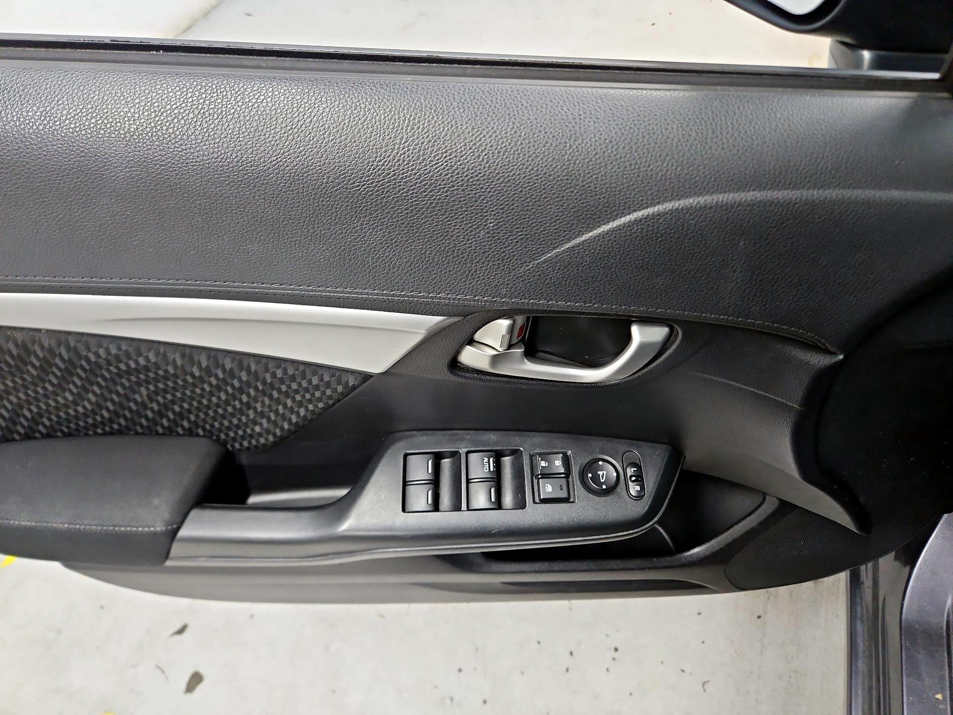 Thumbnail: 2014 Honda Civic - 12