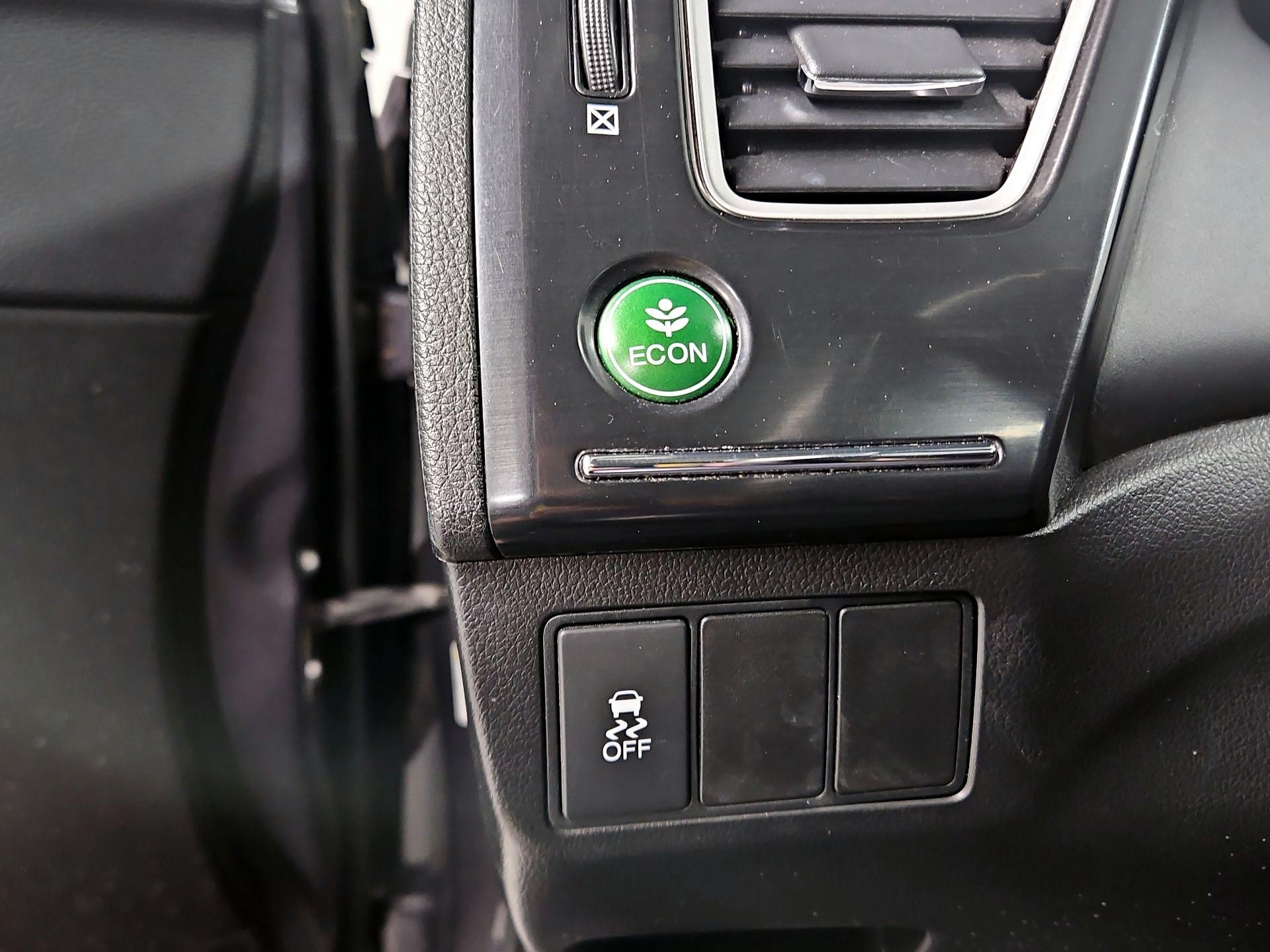 Thumbnail: 2014 Honda Civic - 13