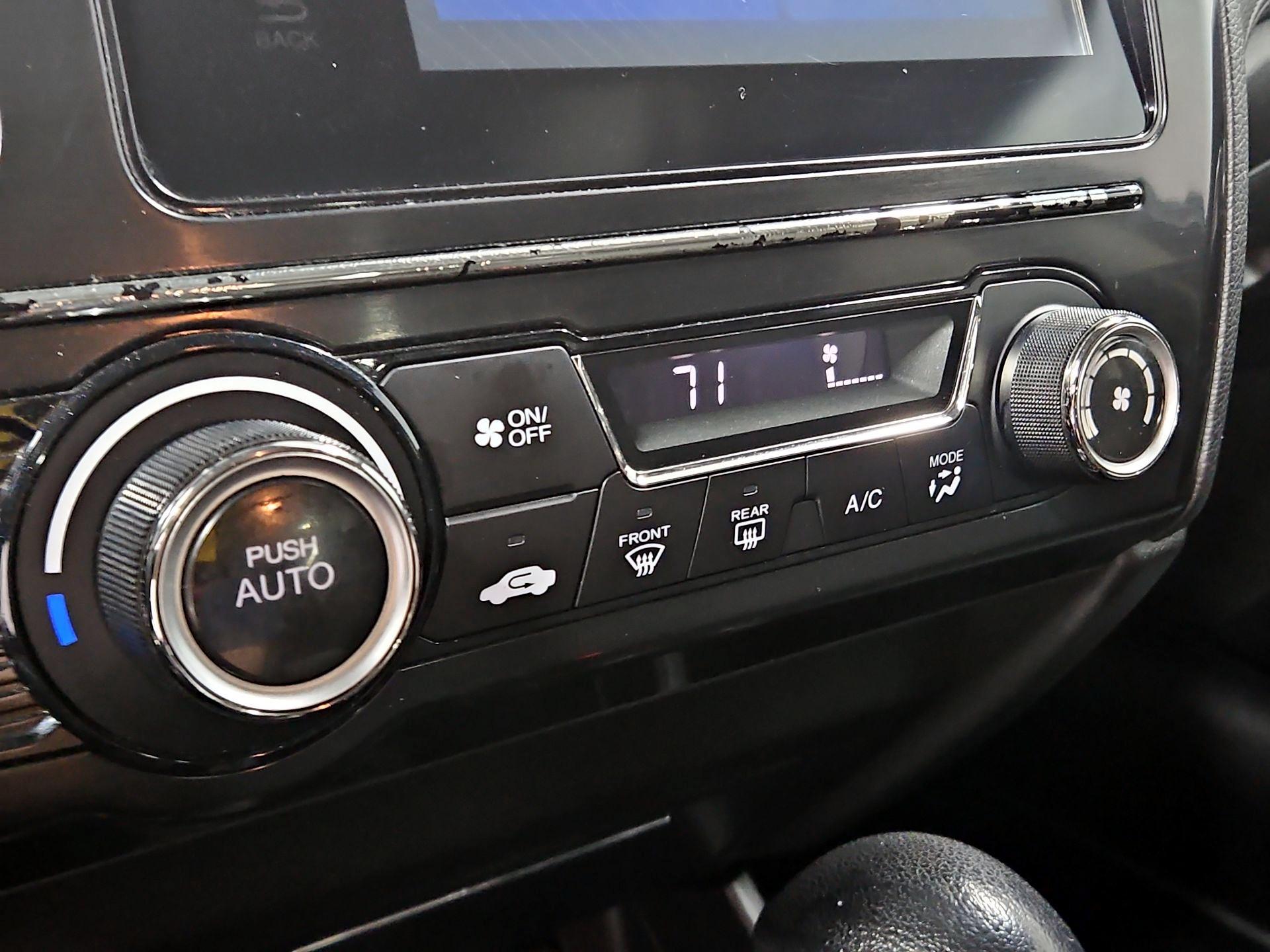 Thumbnail: 2014 Honda Civic - 16