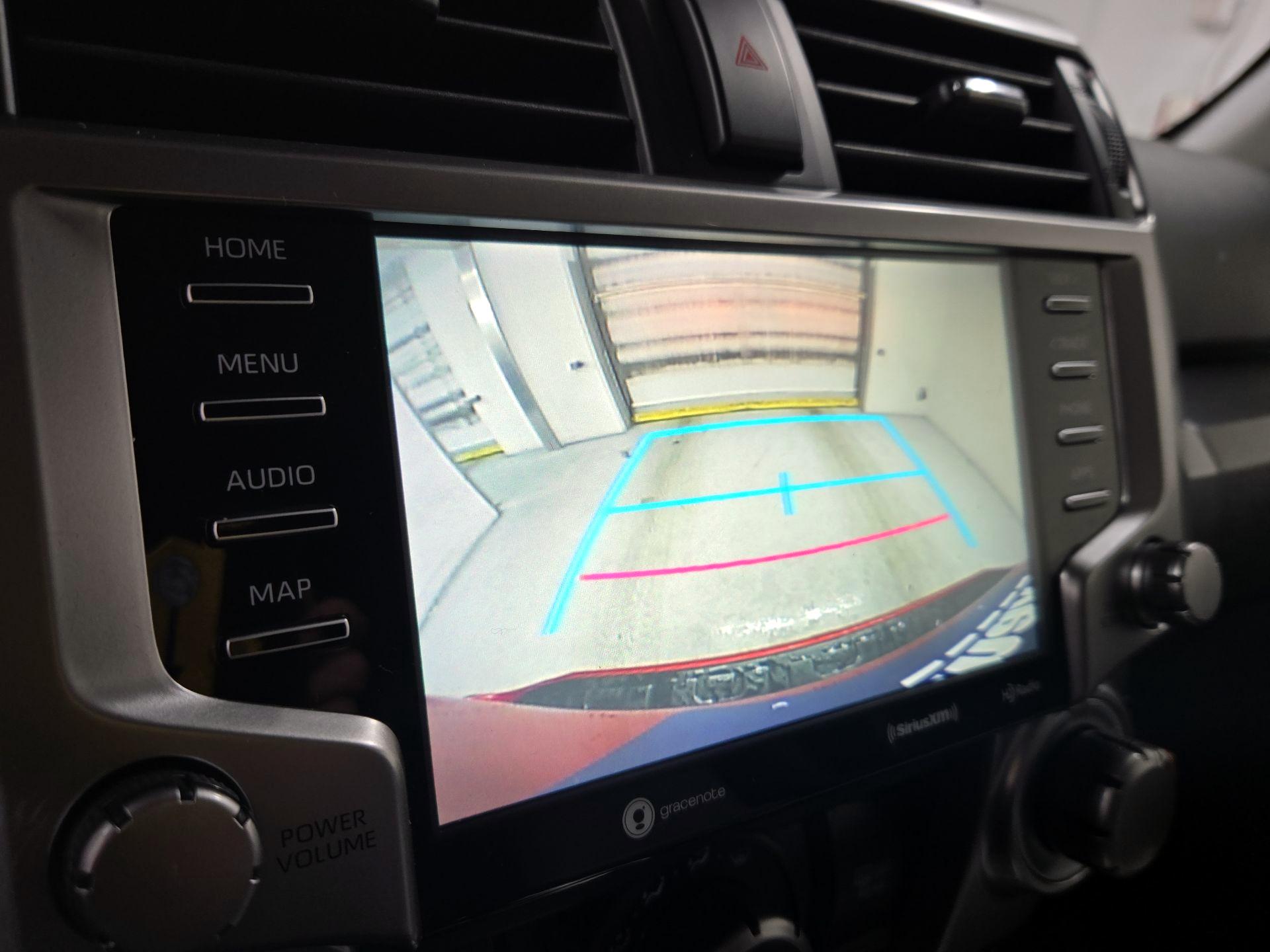 Thumbnail: 2021 Toyota 4Runner - 15