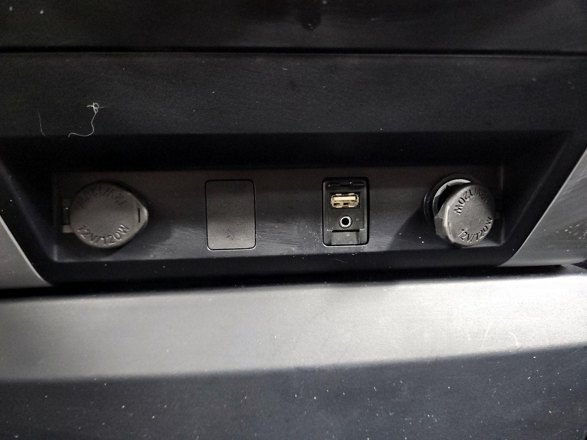 Thumbnail: 2018 Toyota Tundra - 18