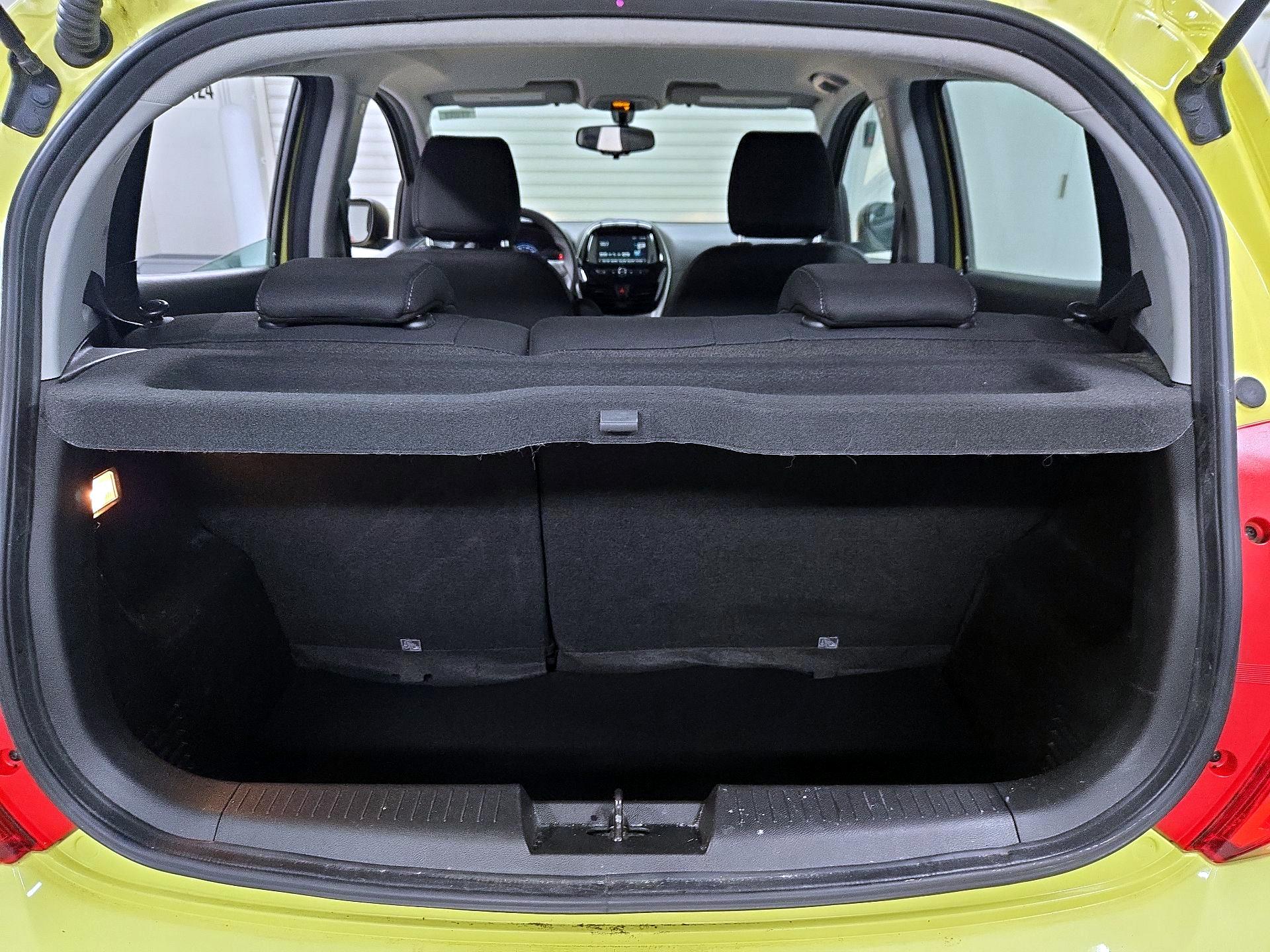 Thumbnail: 2017 Chevrolet Spark - 20