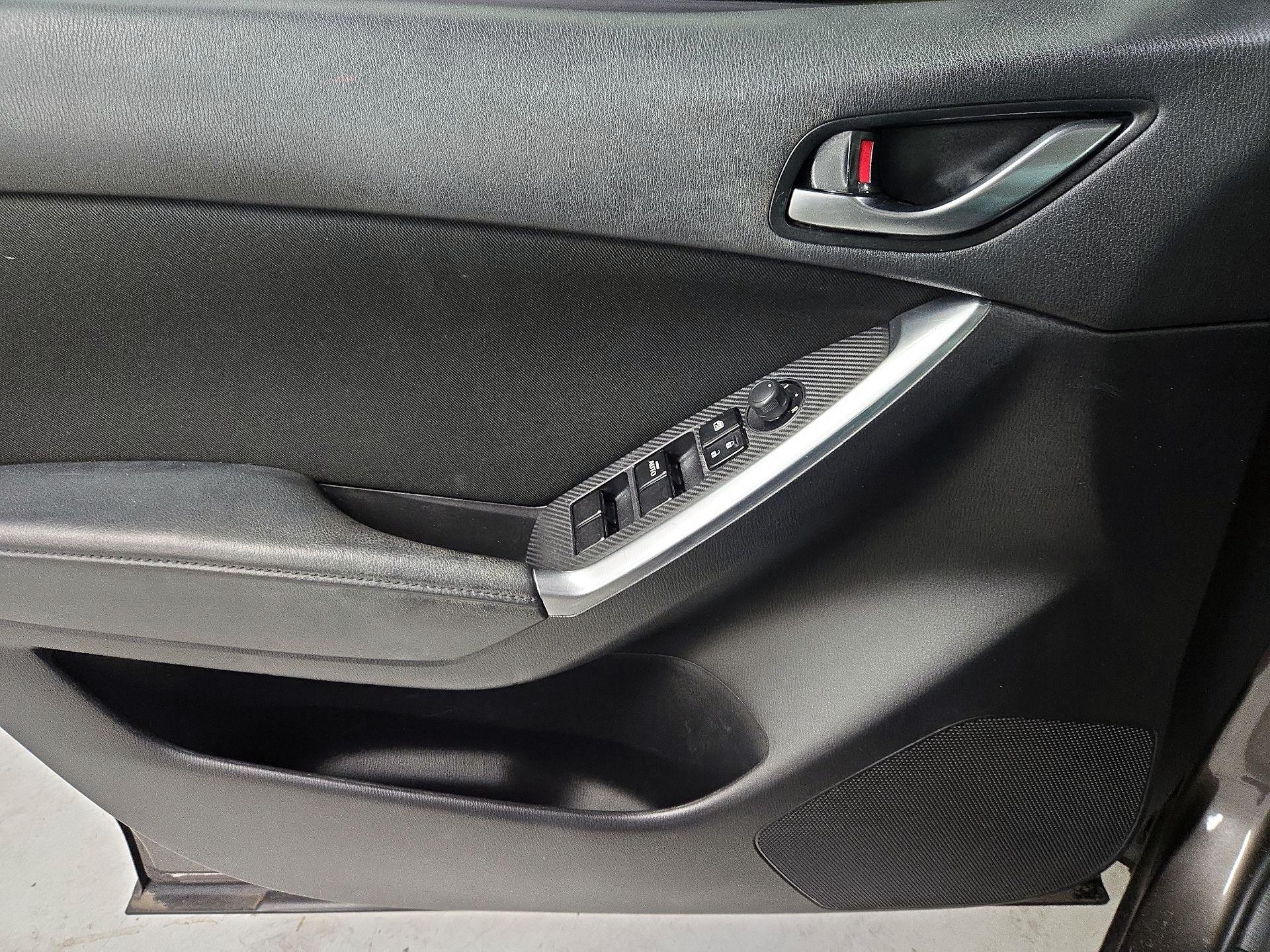 Thumbnail: 2016 Mazda CX-5 - 12