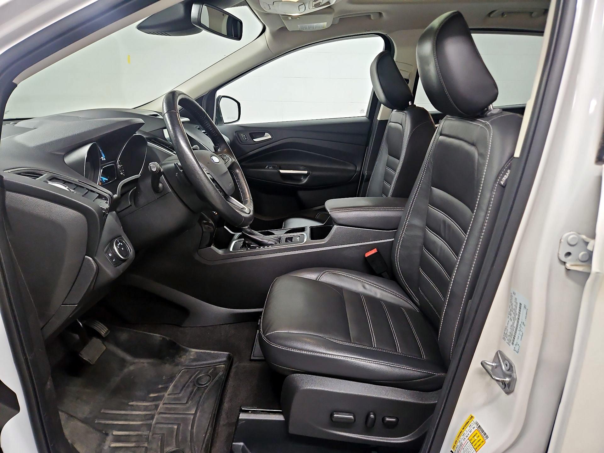 Thumbnail: 2018 Ford Escape - 11