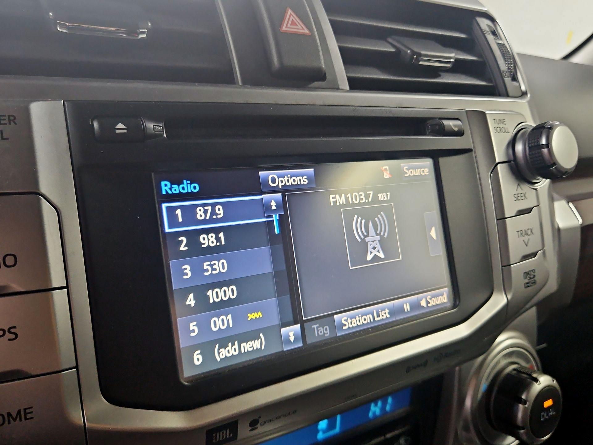 Thumbnail: 2018 Toyota 4Runner - 16