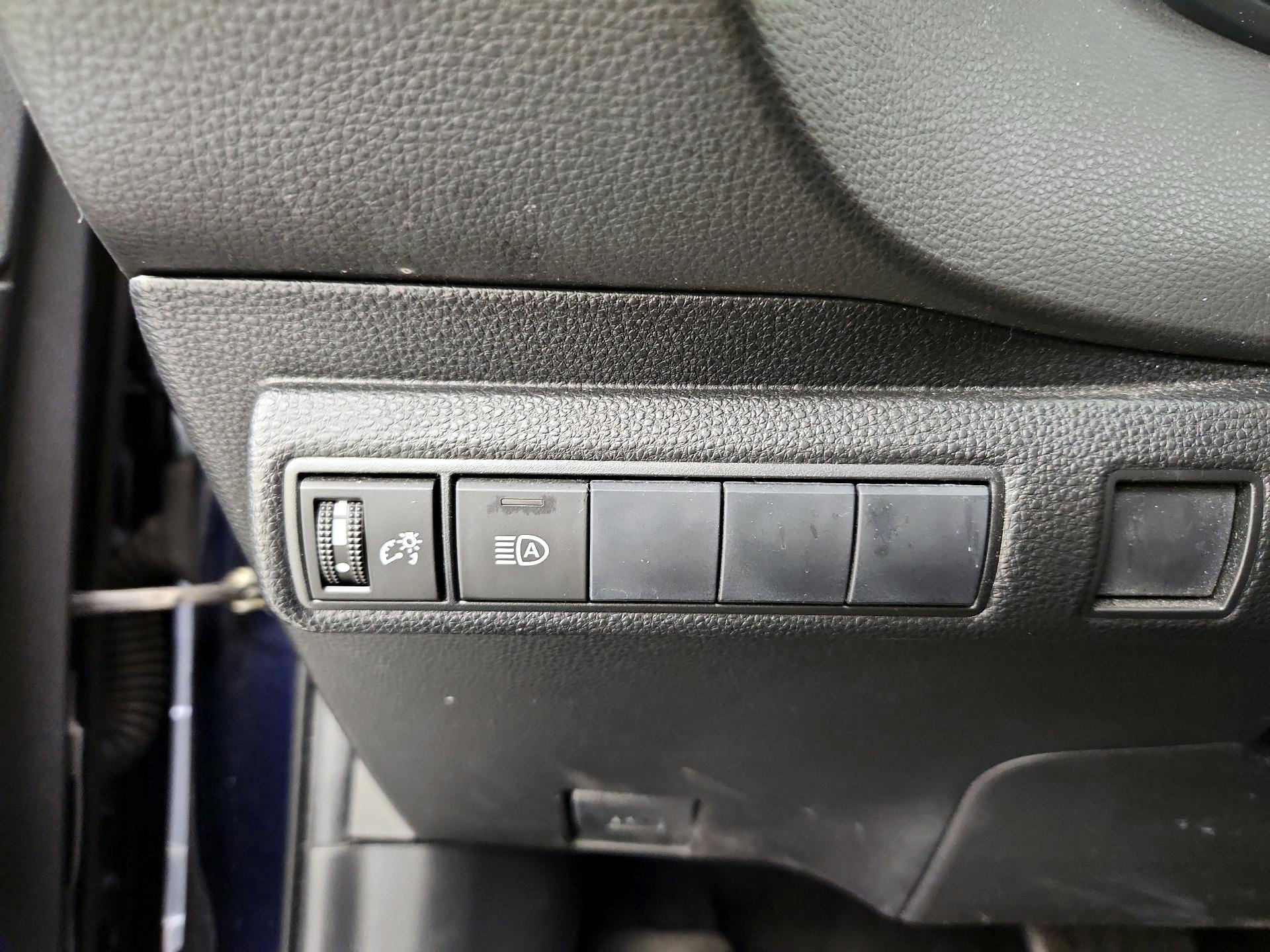 Thumbnail: 2020 Toyota Corolla - 13